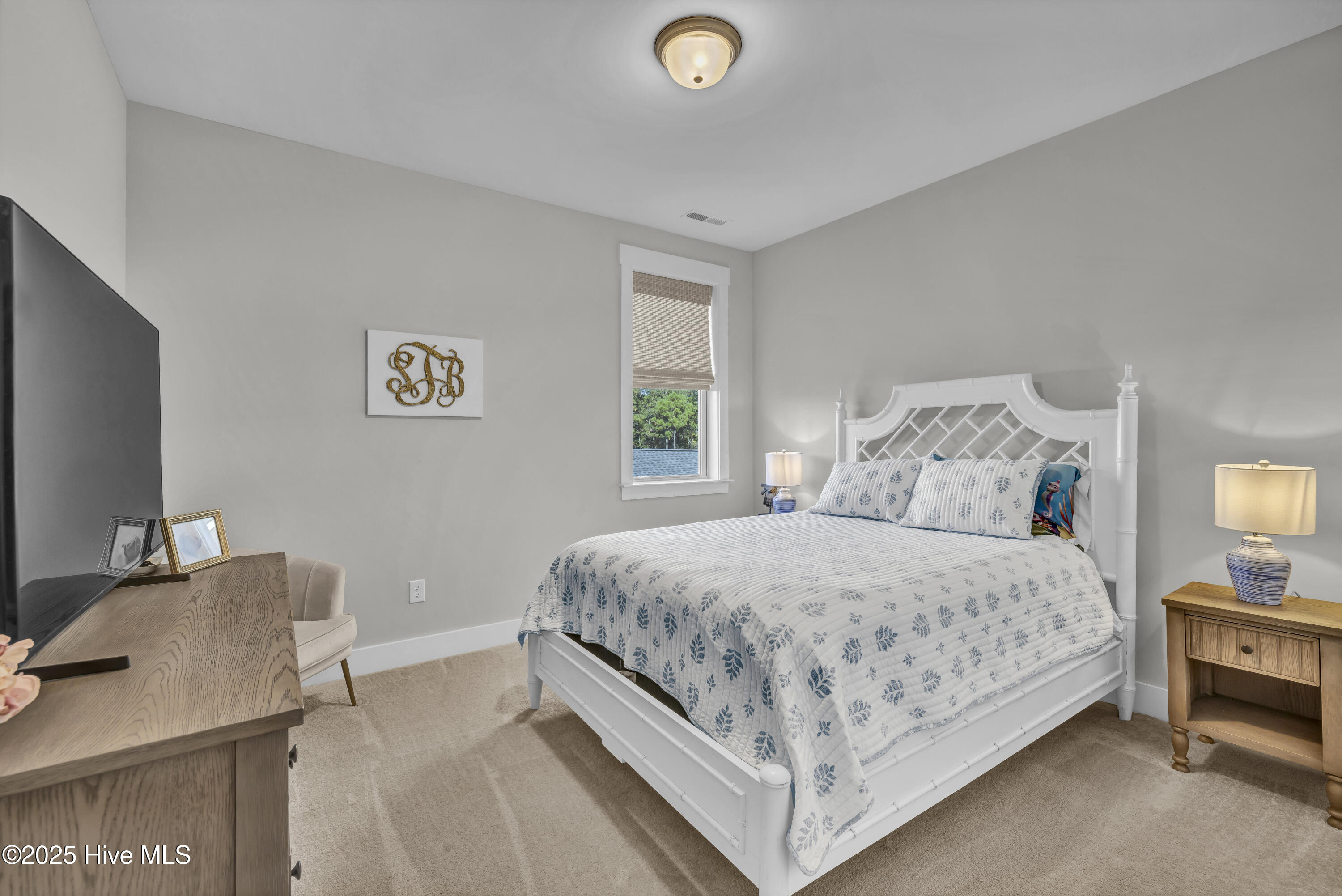 100541296 | Photo 21