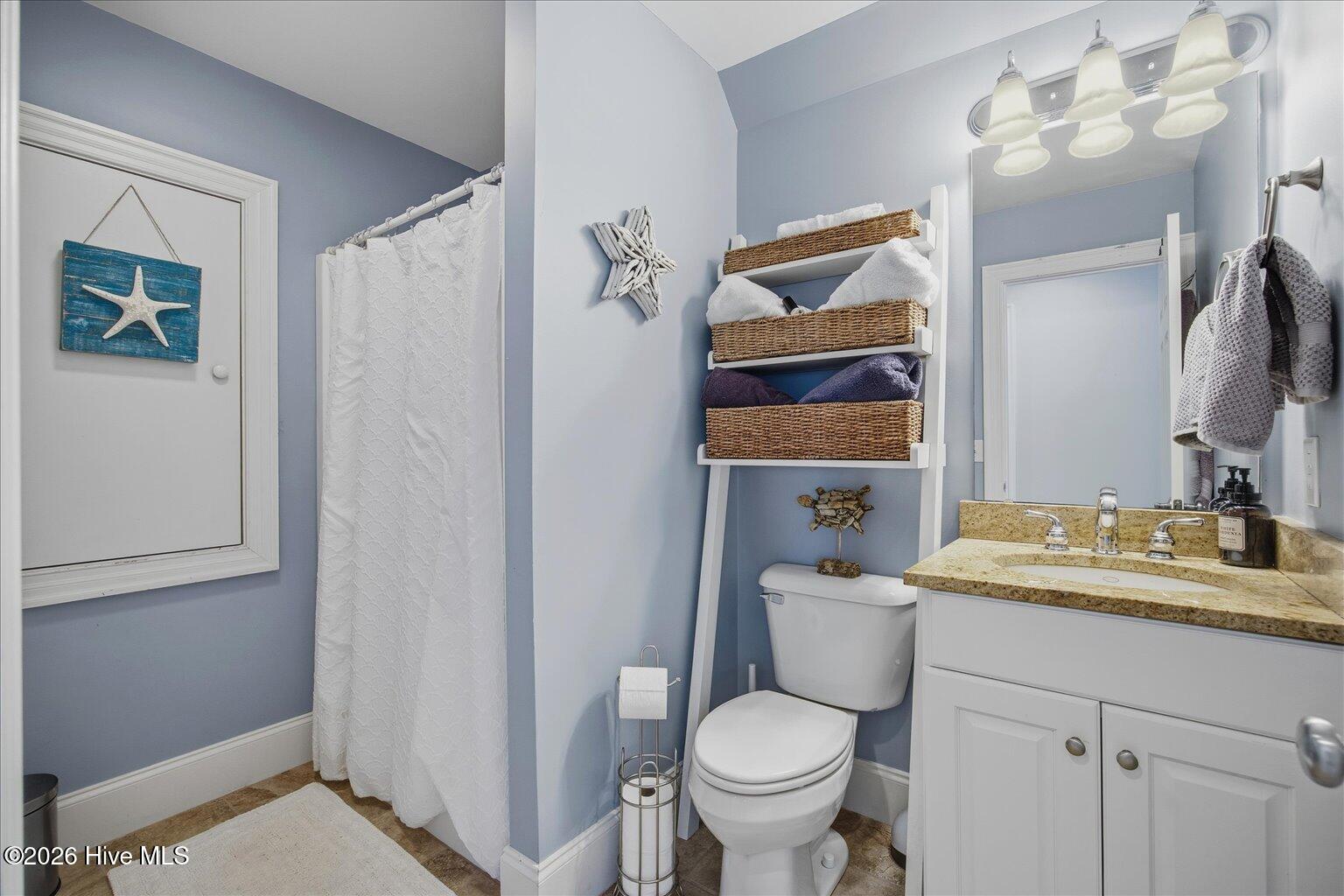 100547211 | Photo 17