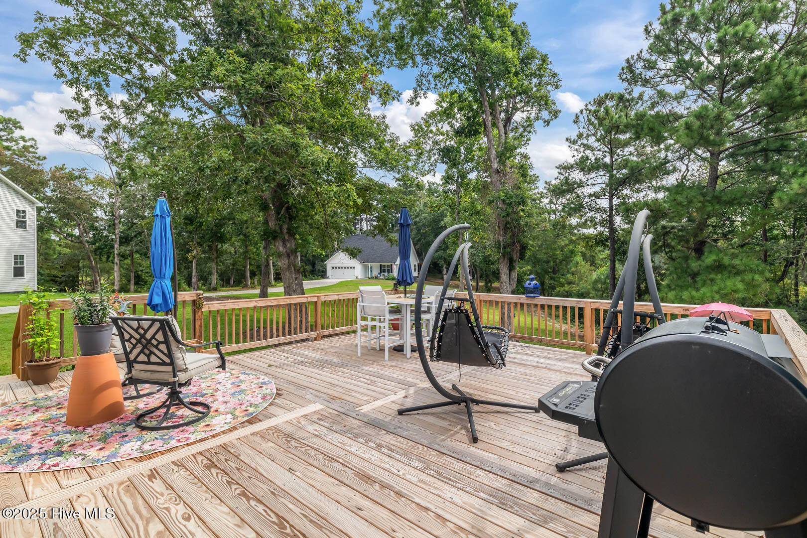 100544097 | Photo 57