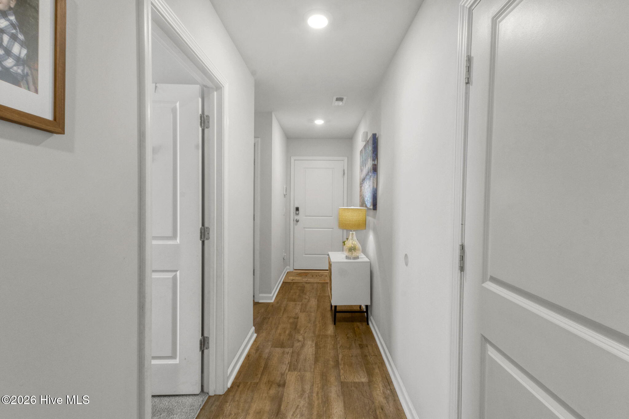 100552073 | Photo 13