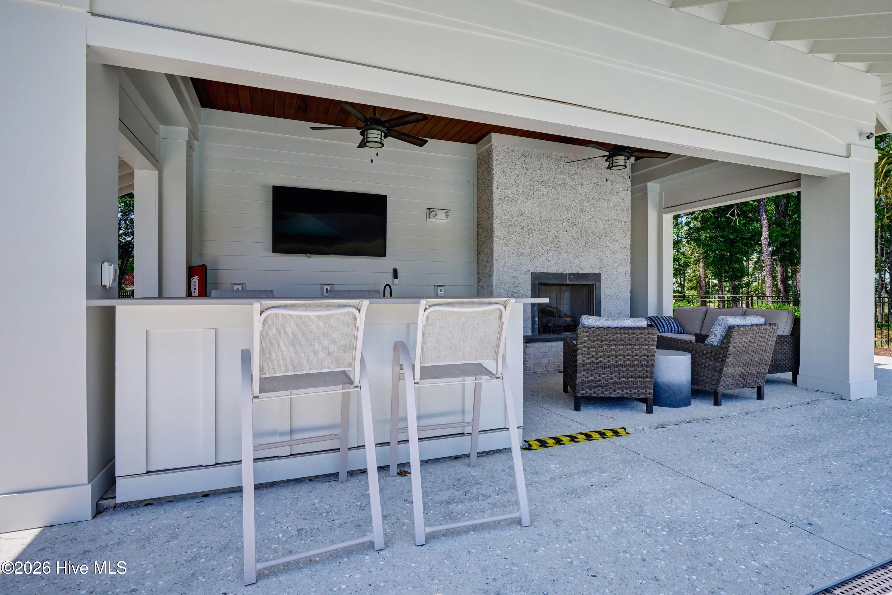 100565656 | Photo 60