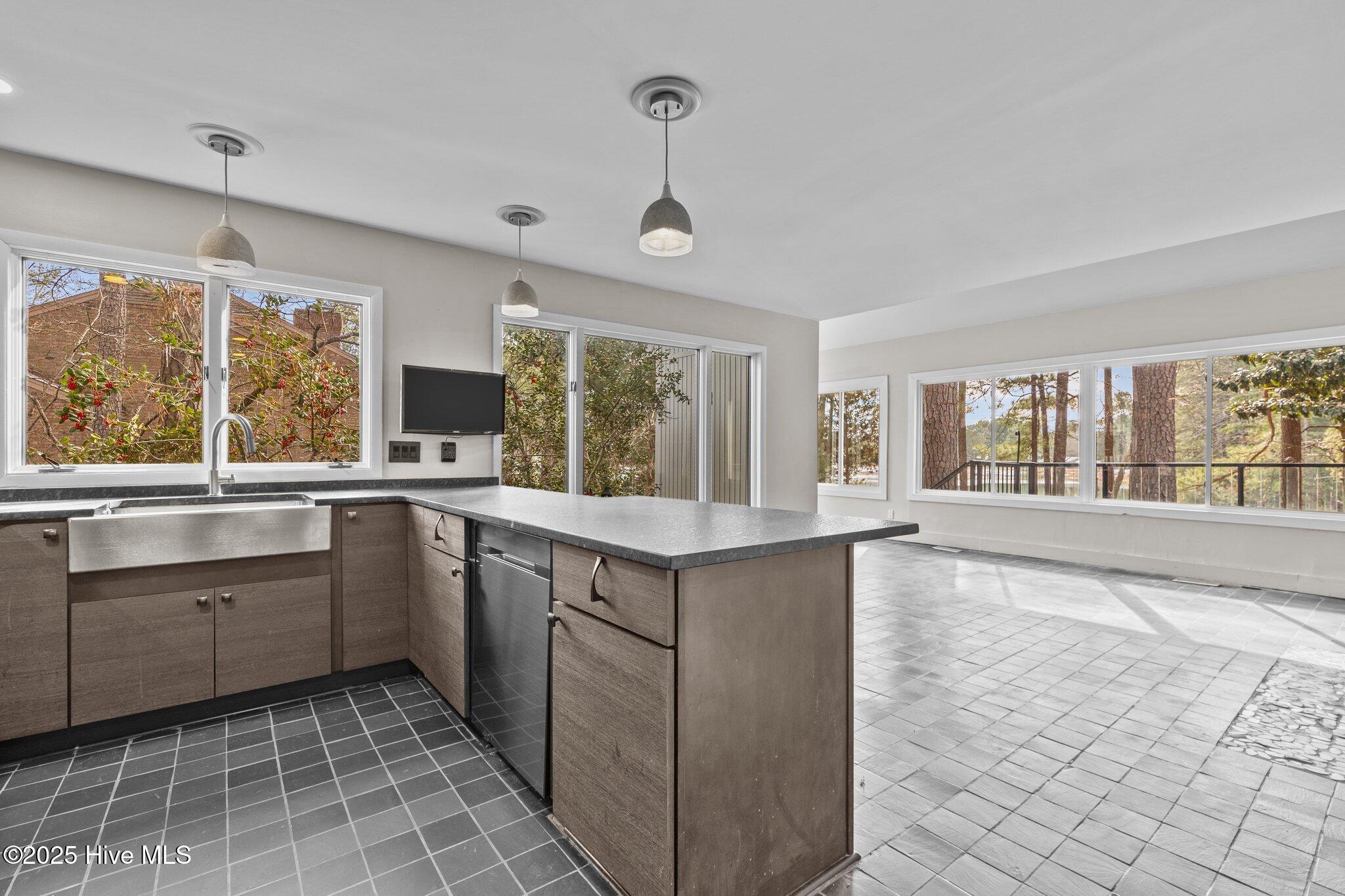 350 Pine Vista Drive, Pinehurst, NC, 28374