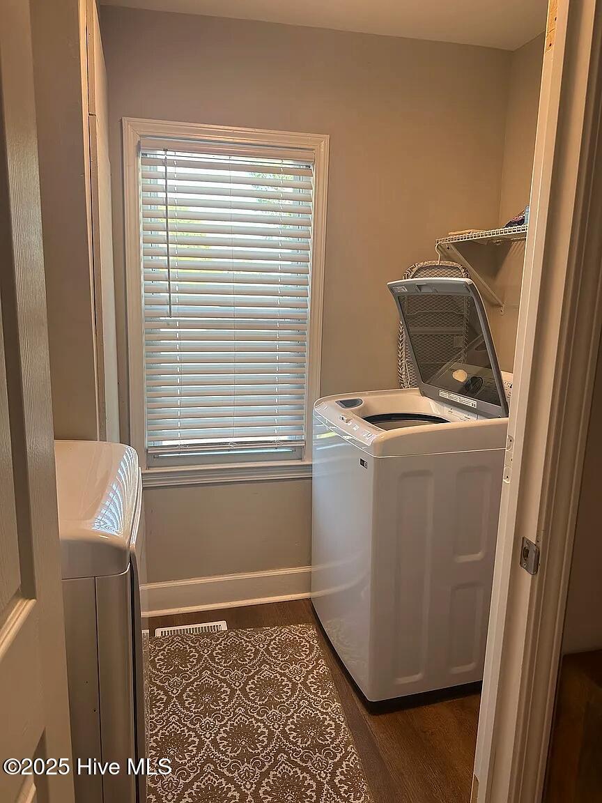 100543079 | Photo 17