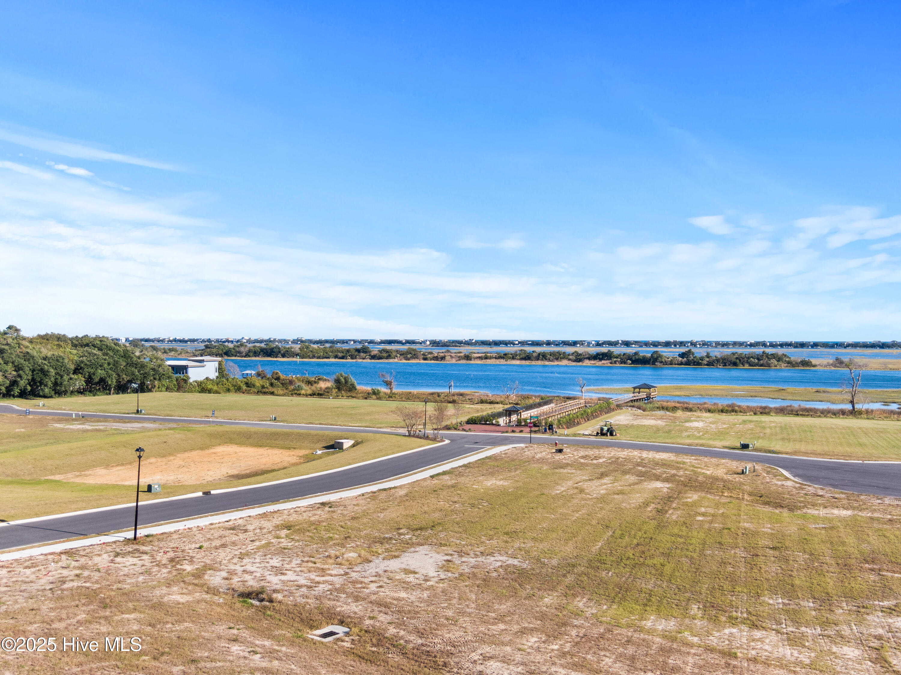 100539733 | Photo 11