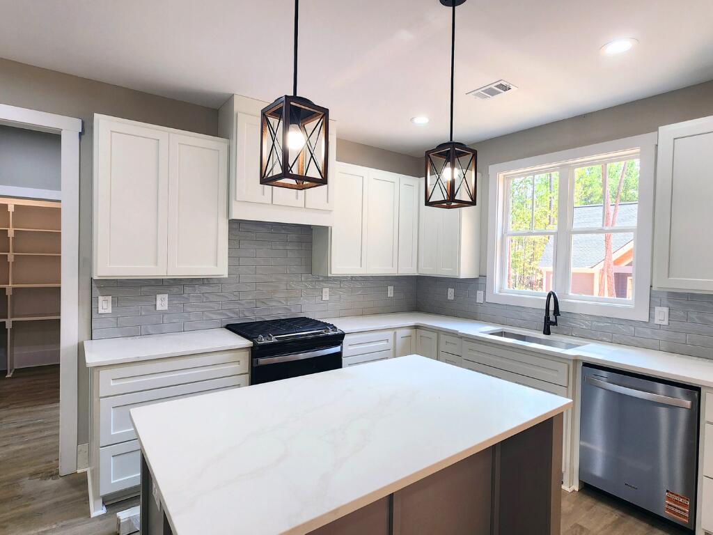 306 Clipper Trace, Mccormick, SC, 29835