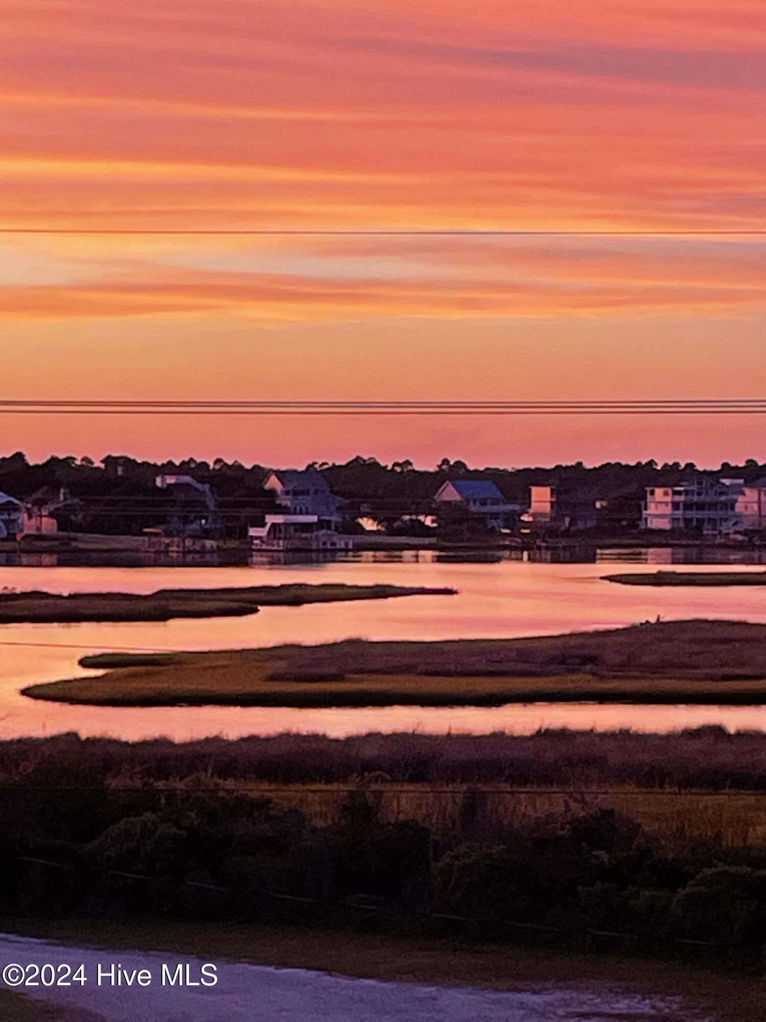 100549427 | Photo 22