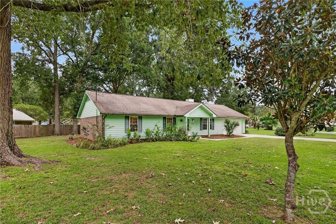 Photo 3 of Single family home for sale at 252 Miner Dr, Richmond Hill, GA 31324 | MLS# SA365561 | Listing updated on 2026-09-30