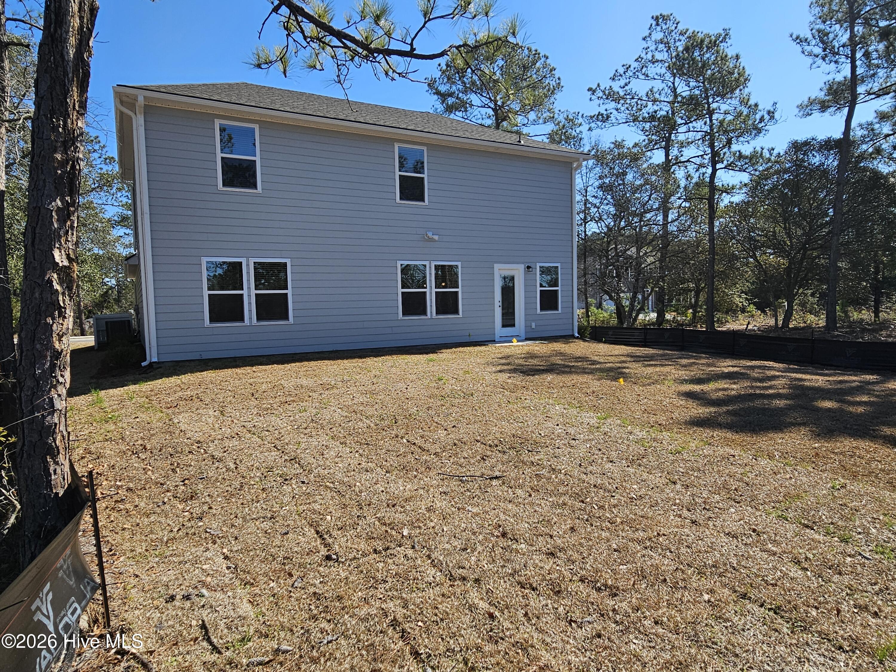 100531272 | Photo 25