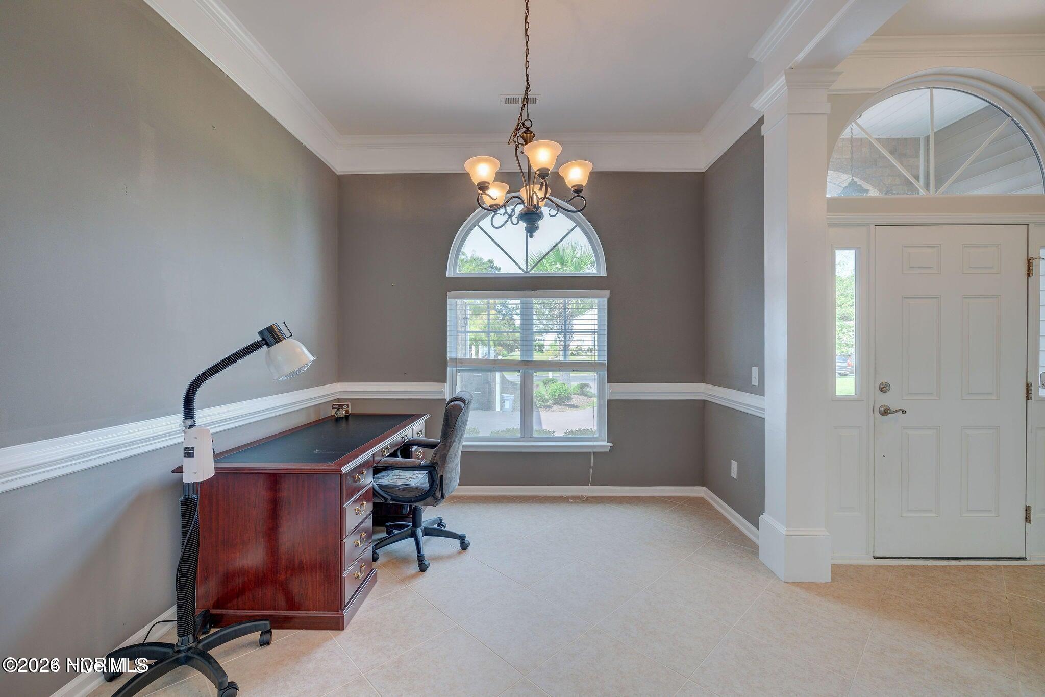 100549194 | Photo 18