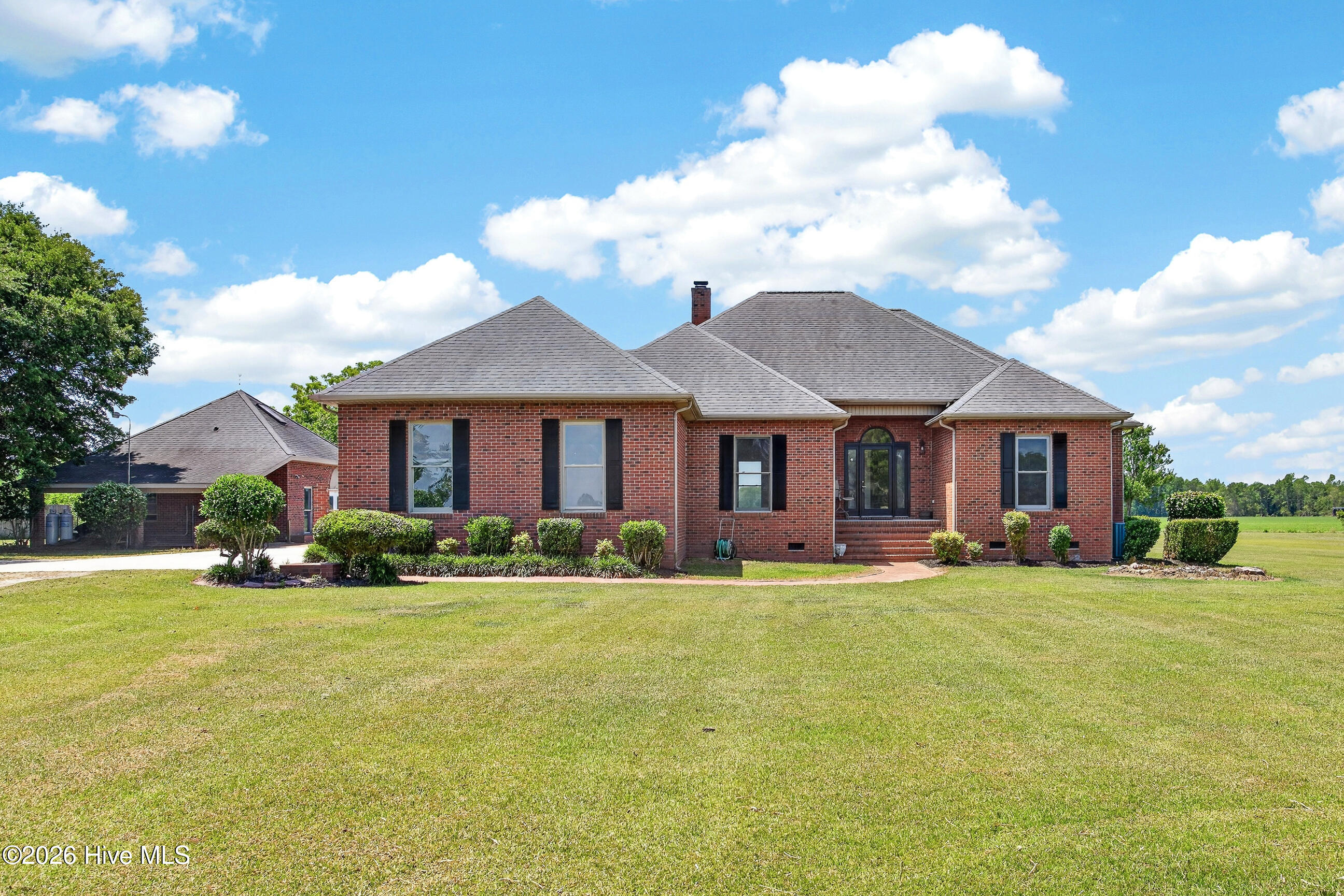 2732 White Oak River Road,Maysville