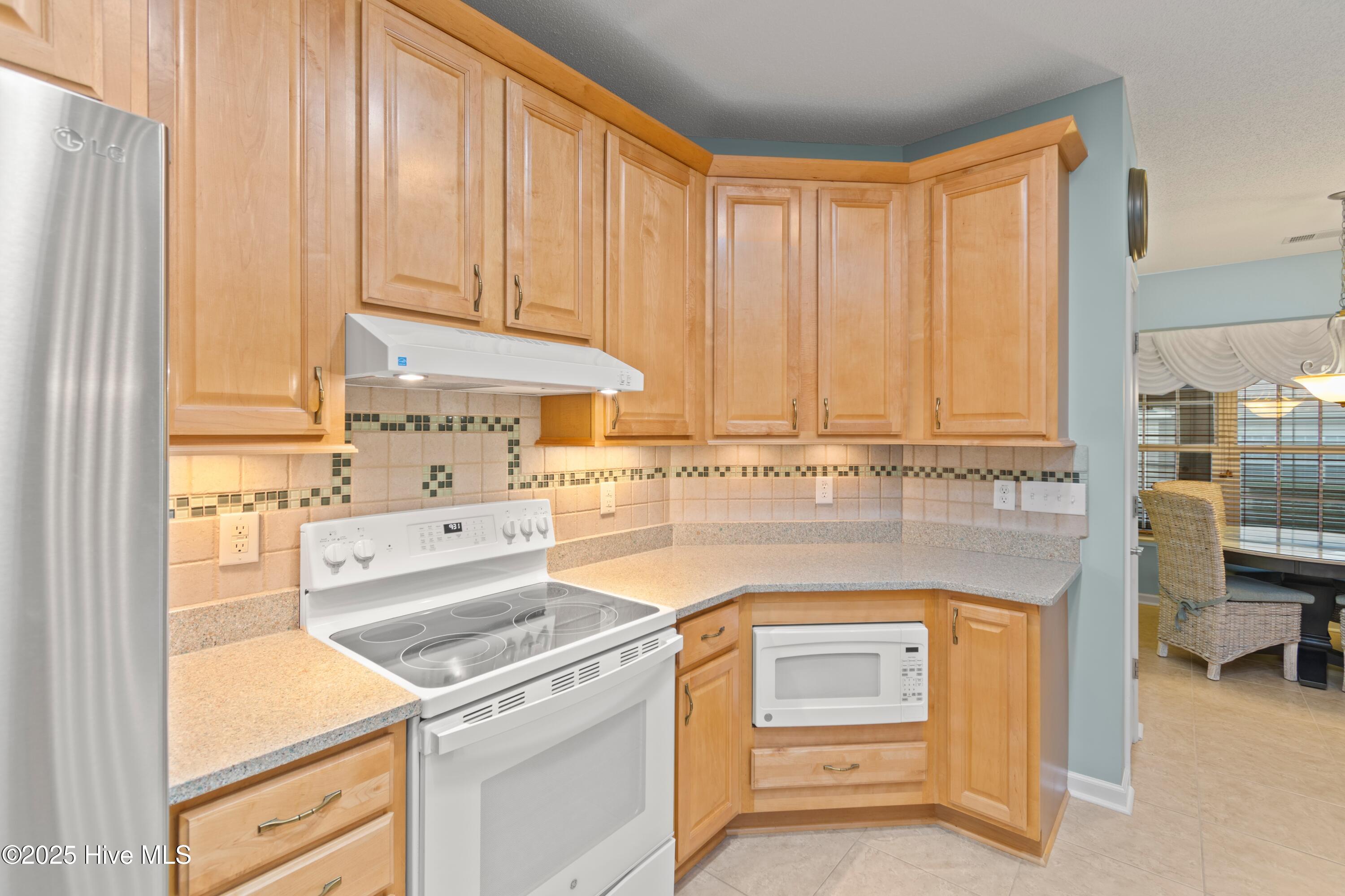 100500692 | Photo 13