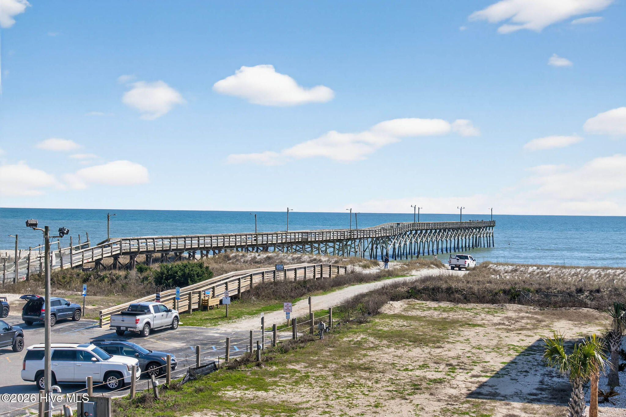 100543300 | Photo 78