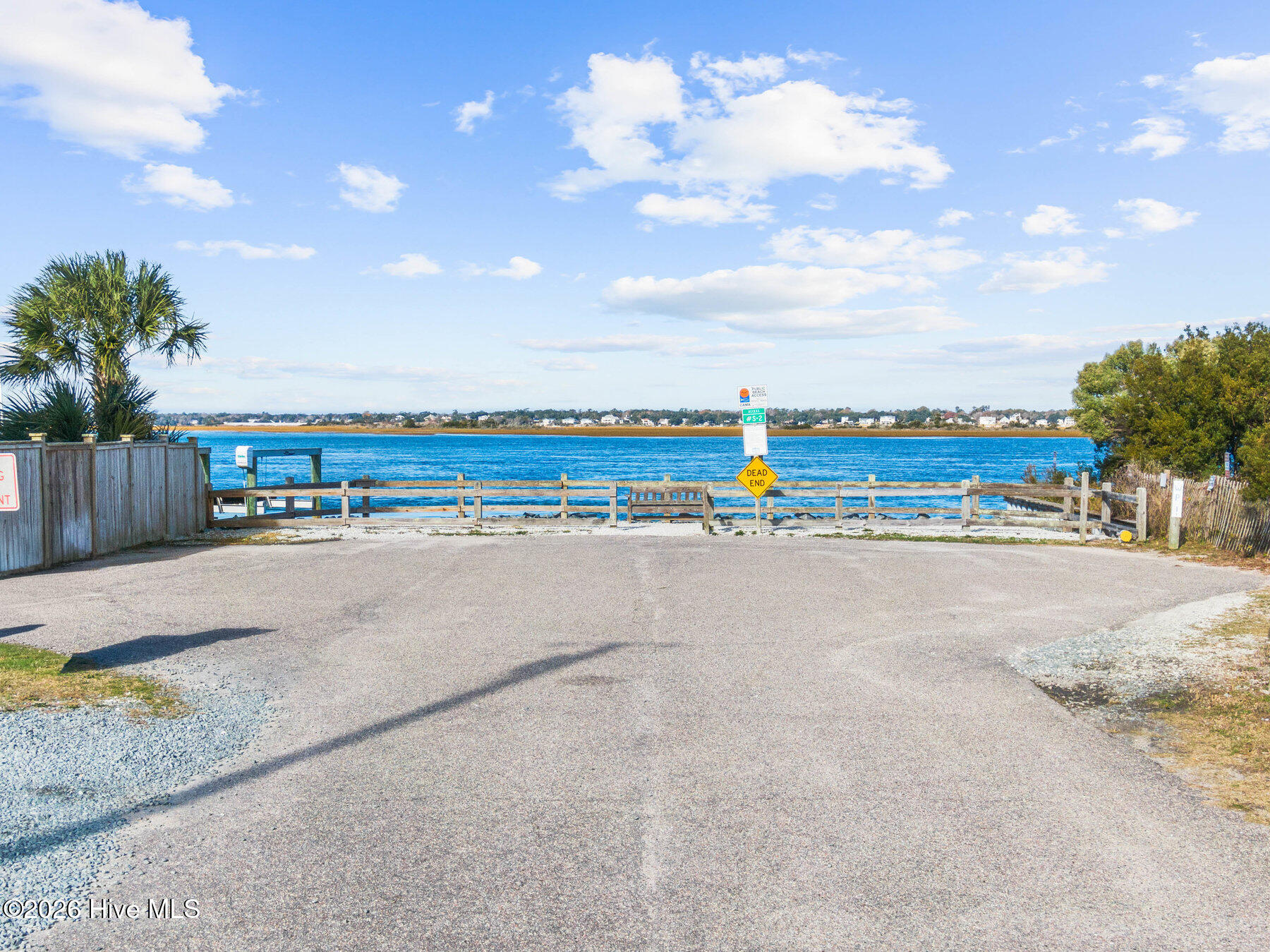 100547796 | Photo 25