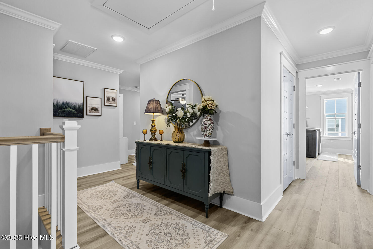 100545197 | Photo 41