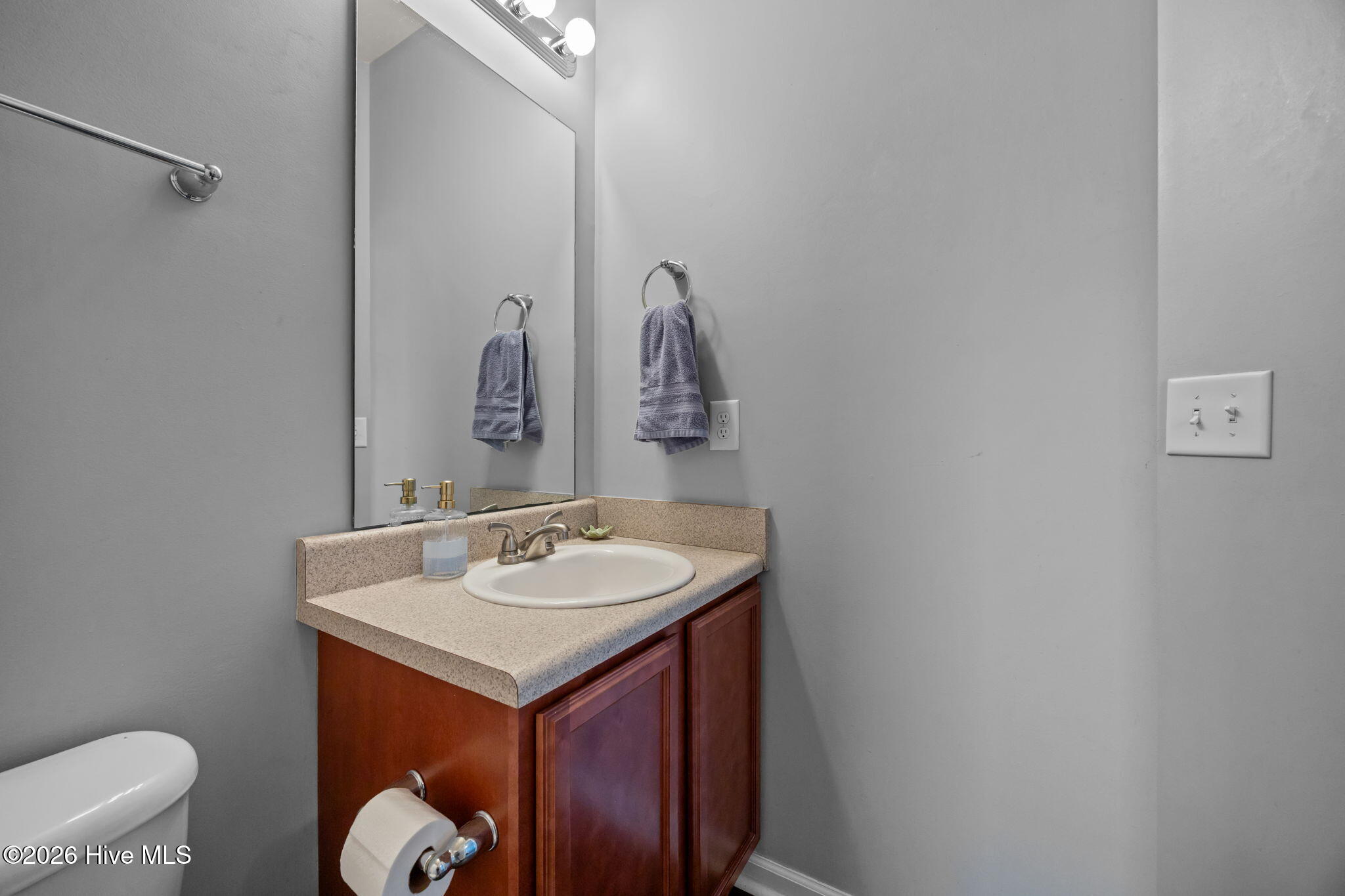 100551662 | Photo 23