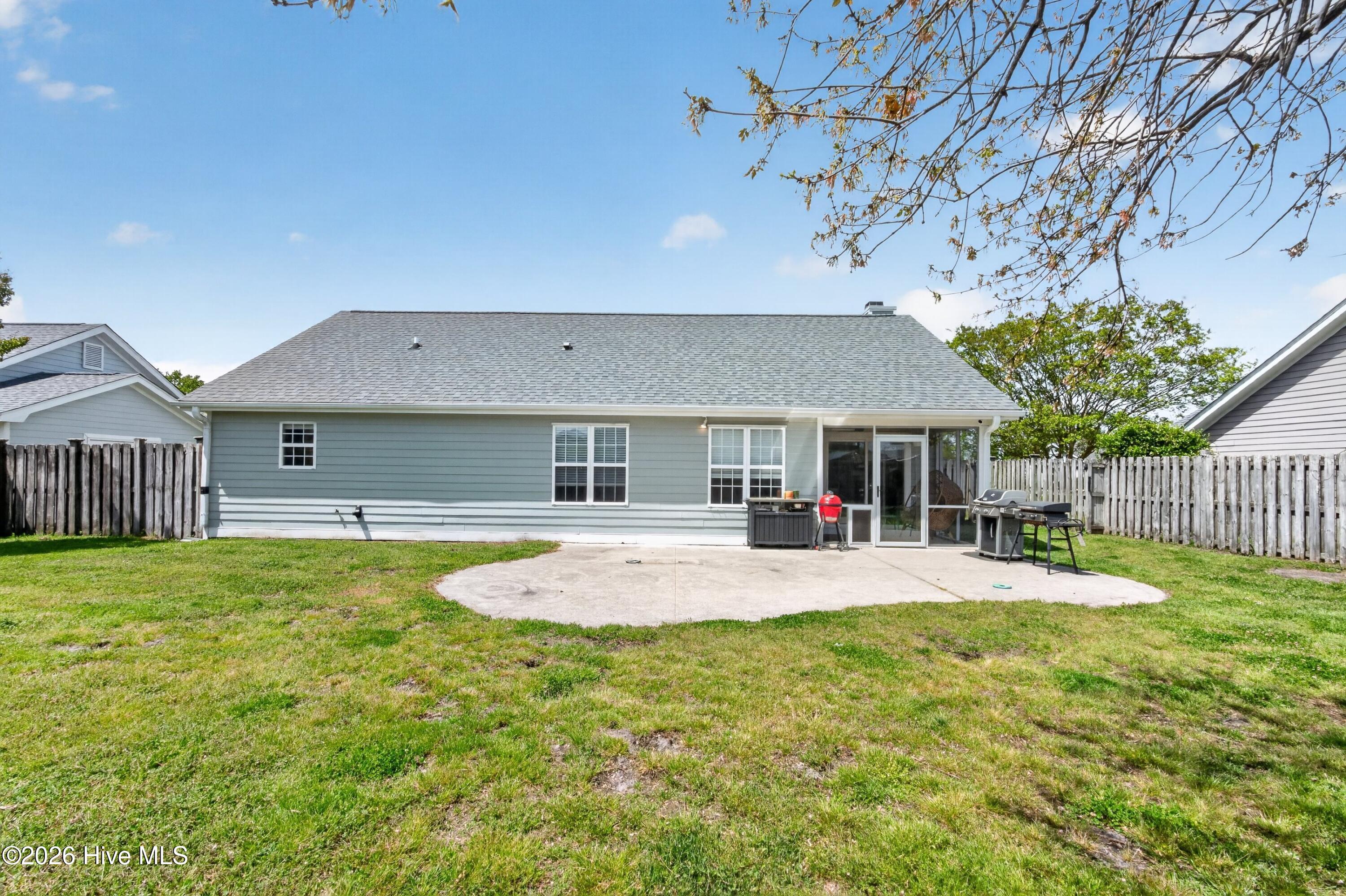 100566584 | Photo 21