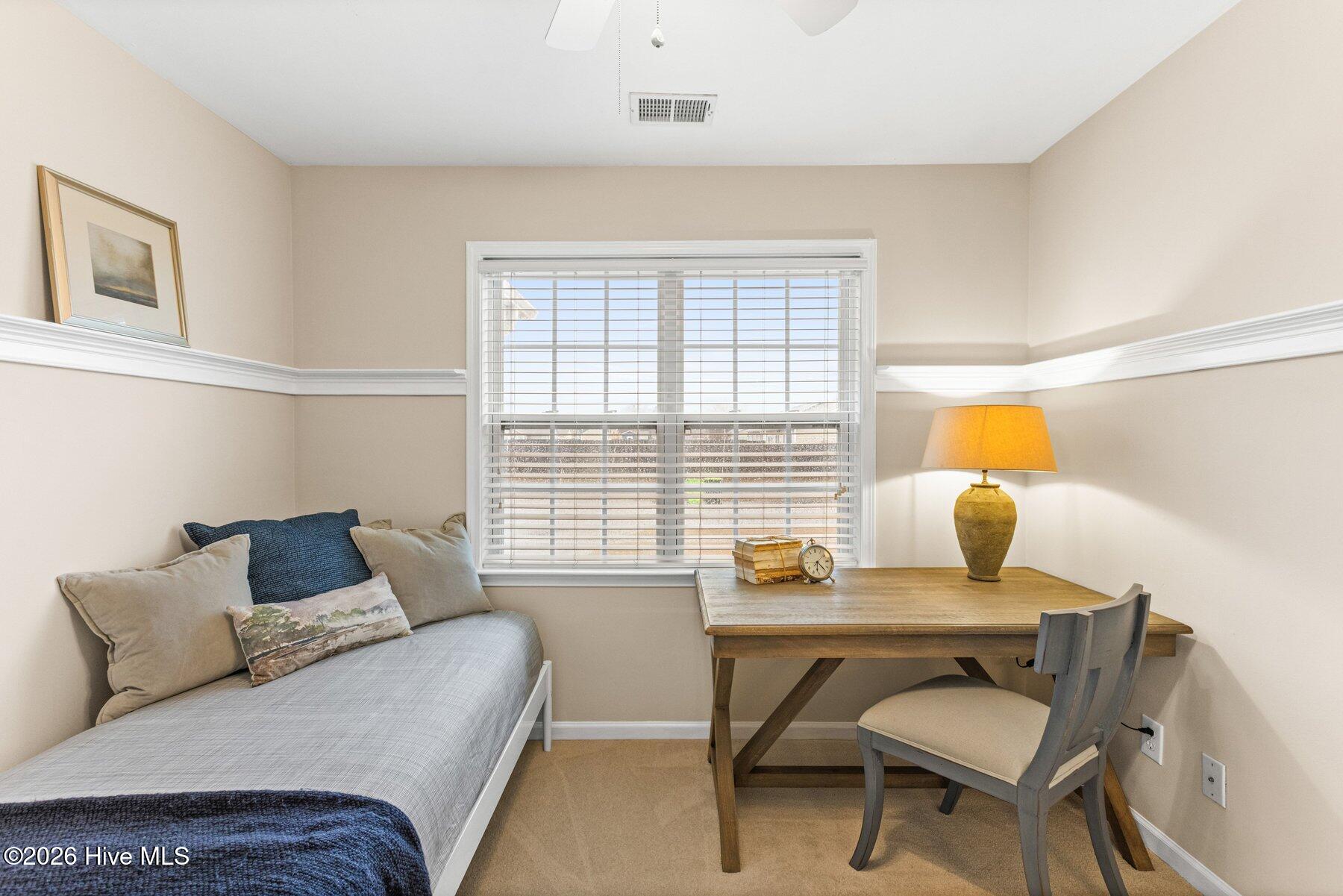 100557697 | Photo 13