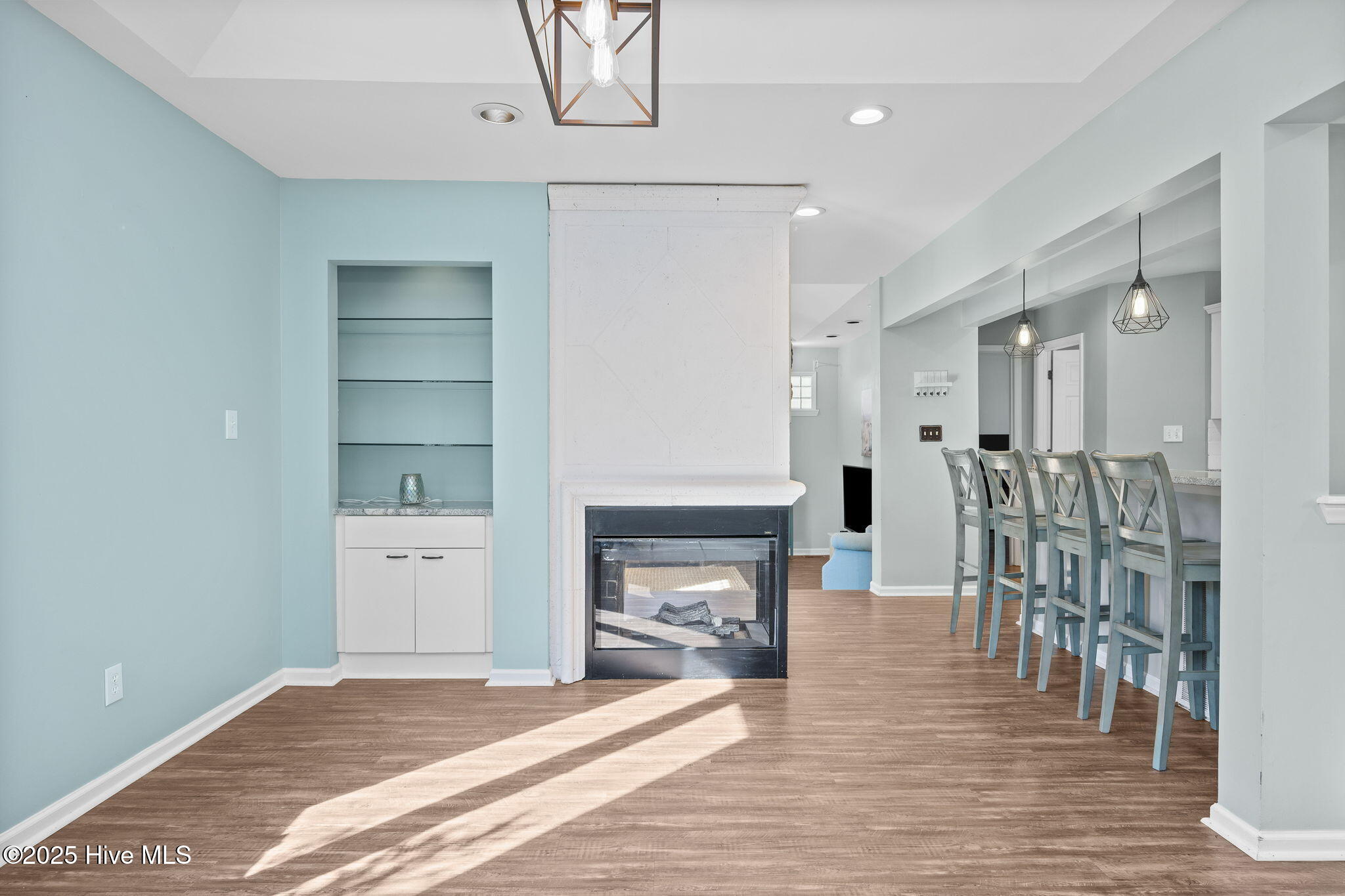 100542454 | Photo 15