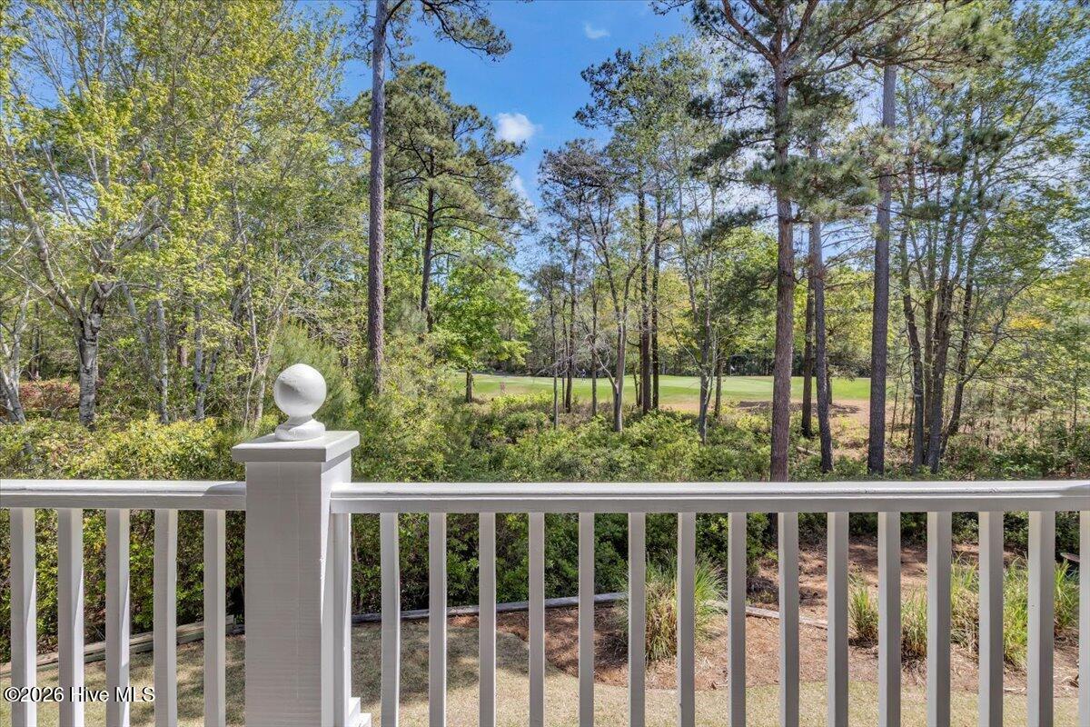 100566244 | Photo 12