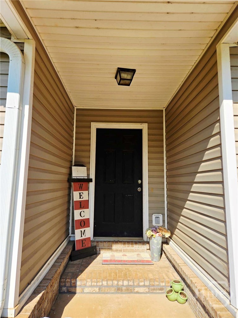 Photo 4 of Single family home for sale at 209 Clearwater Dr, Monroe, GA 30655 | MLS# CL364922 | Listing updated on 2026-09-19