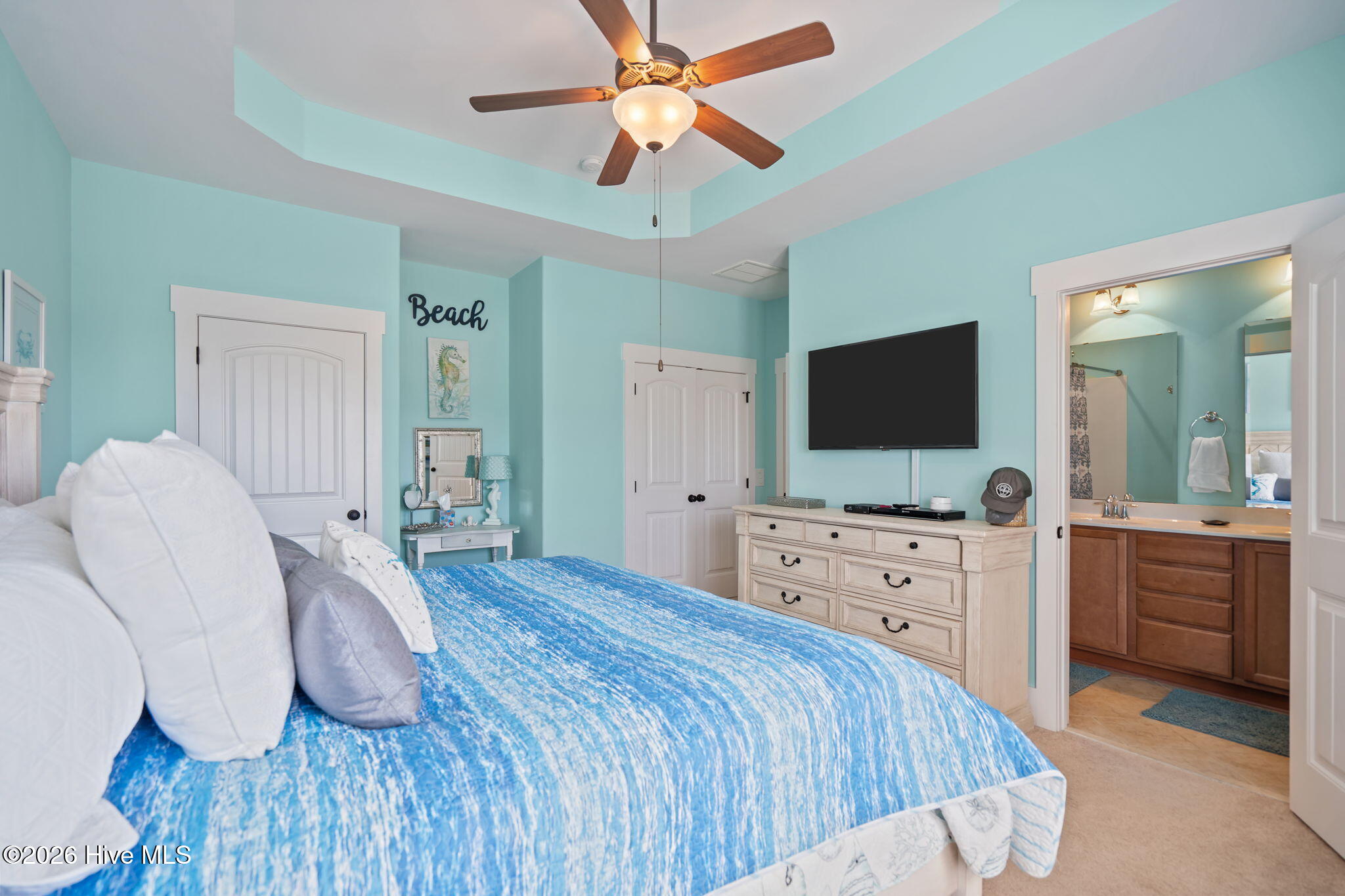 100562552 | Photo 35