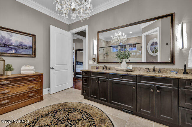 100543138 | Photo 23