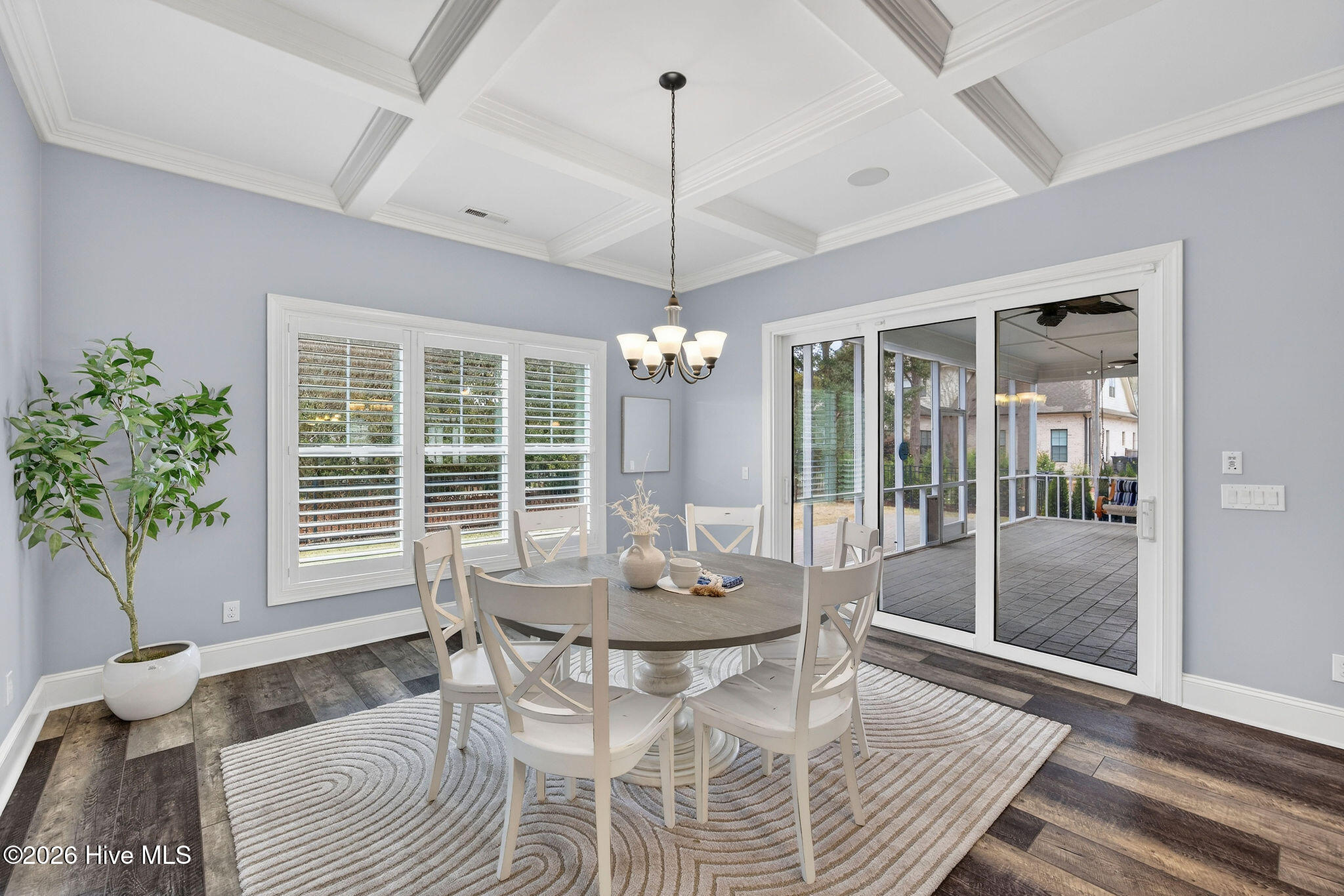 100559766 | Photo 27