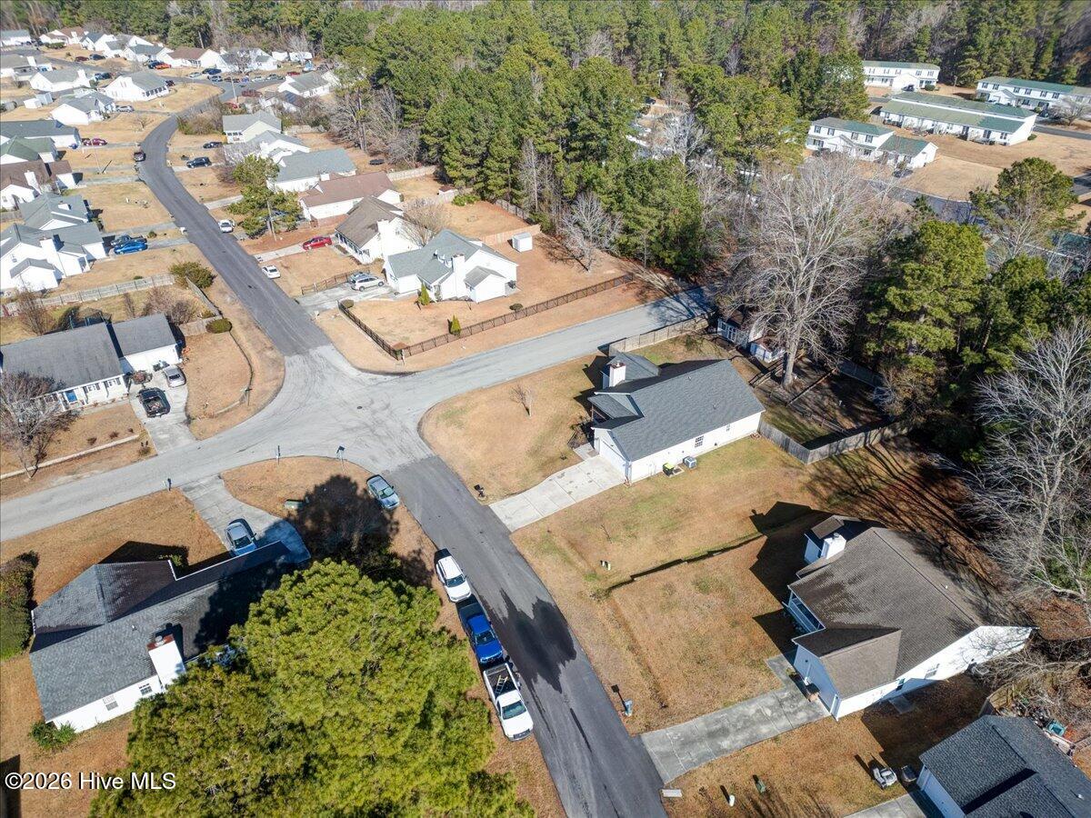 100548576 | Photo 36