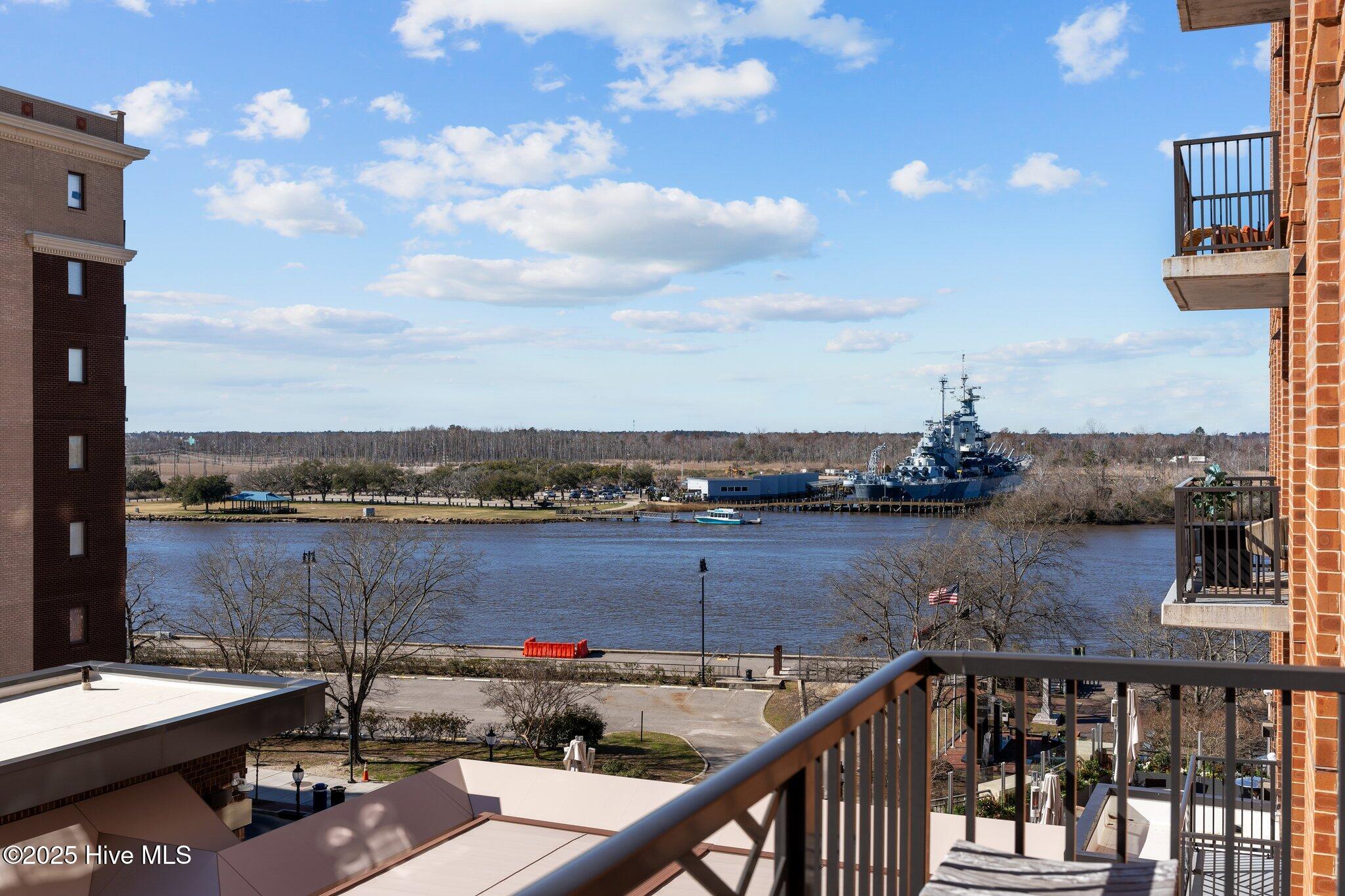 100529175 | Photo 25