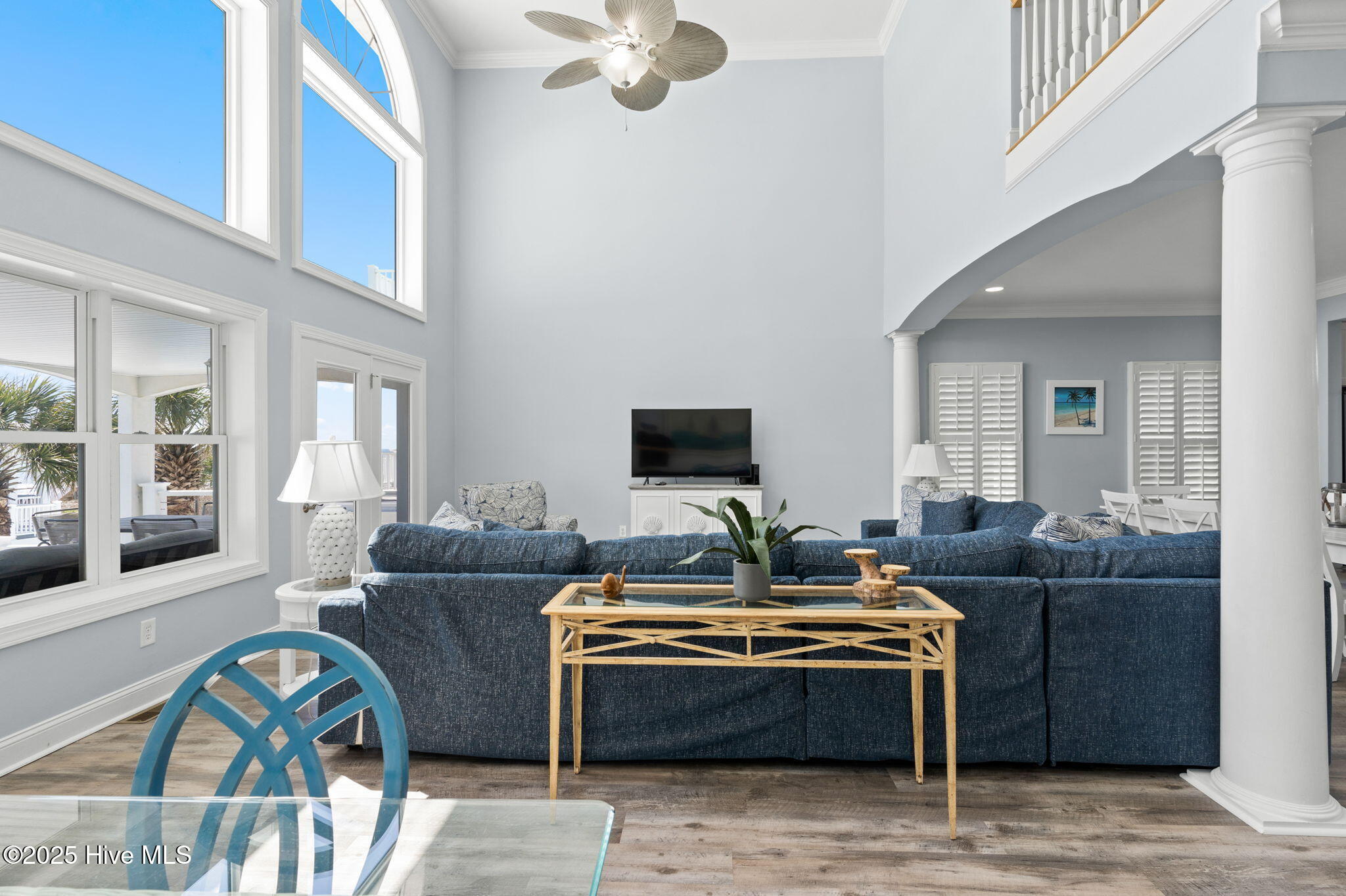 100498196 | Photo 21