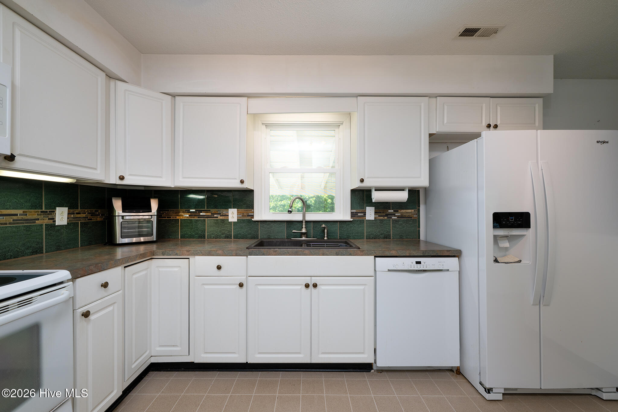 5101 Sand Ridge Road,New Bern