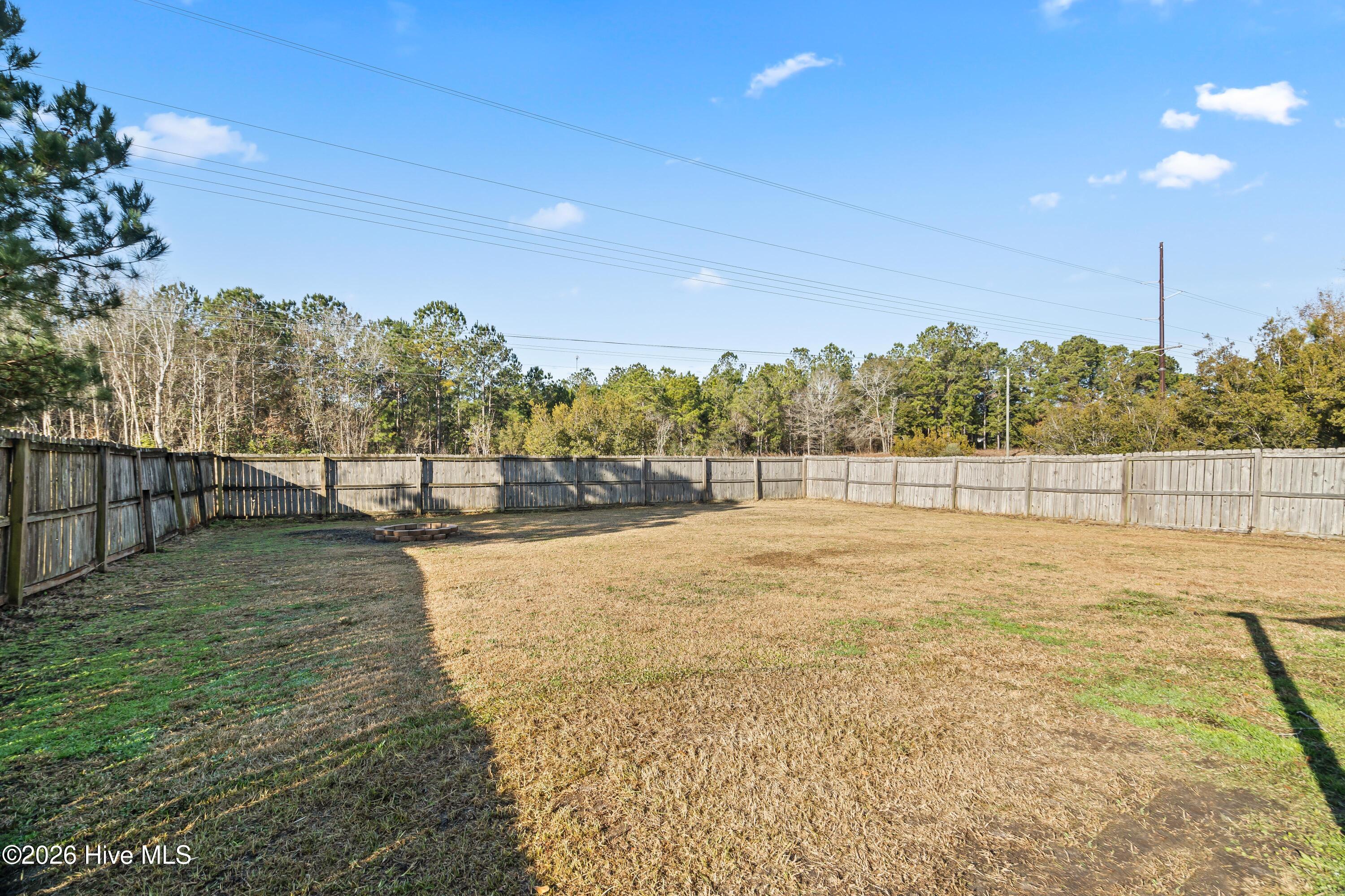 100548463 | Photo 28