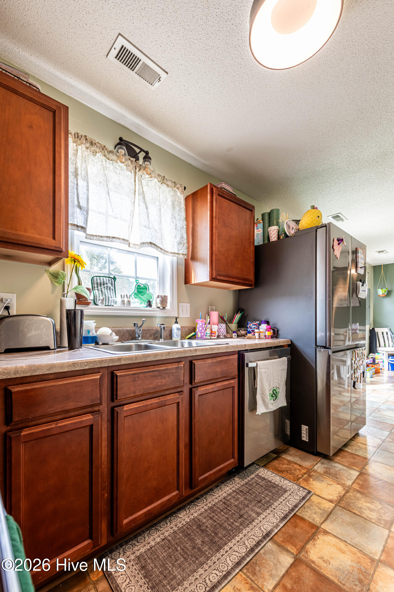 100558731 | Photo 16