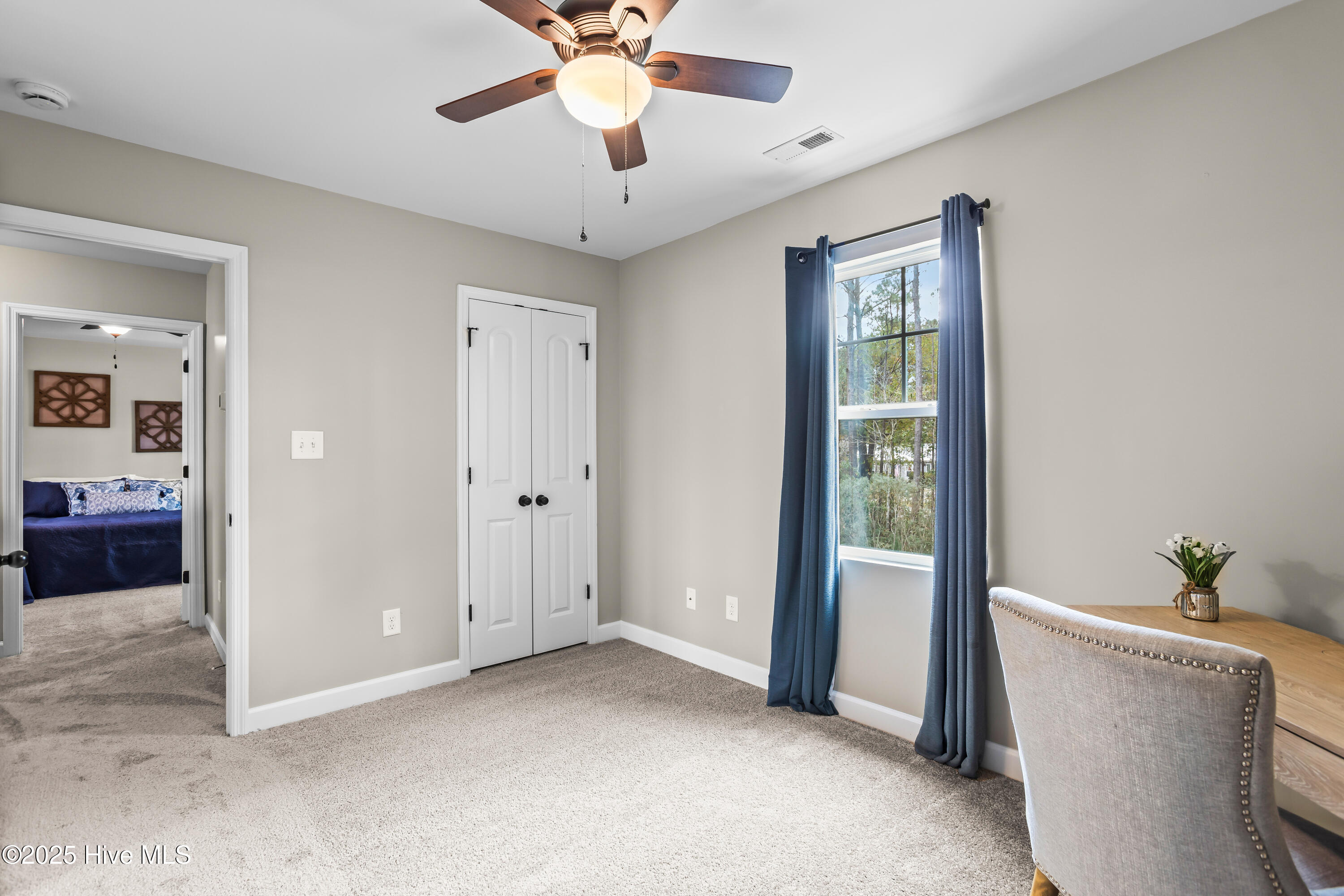 100541001 | Photo 27