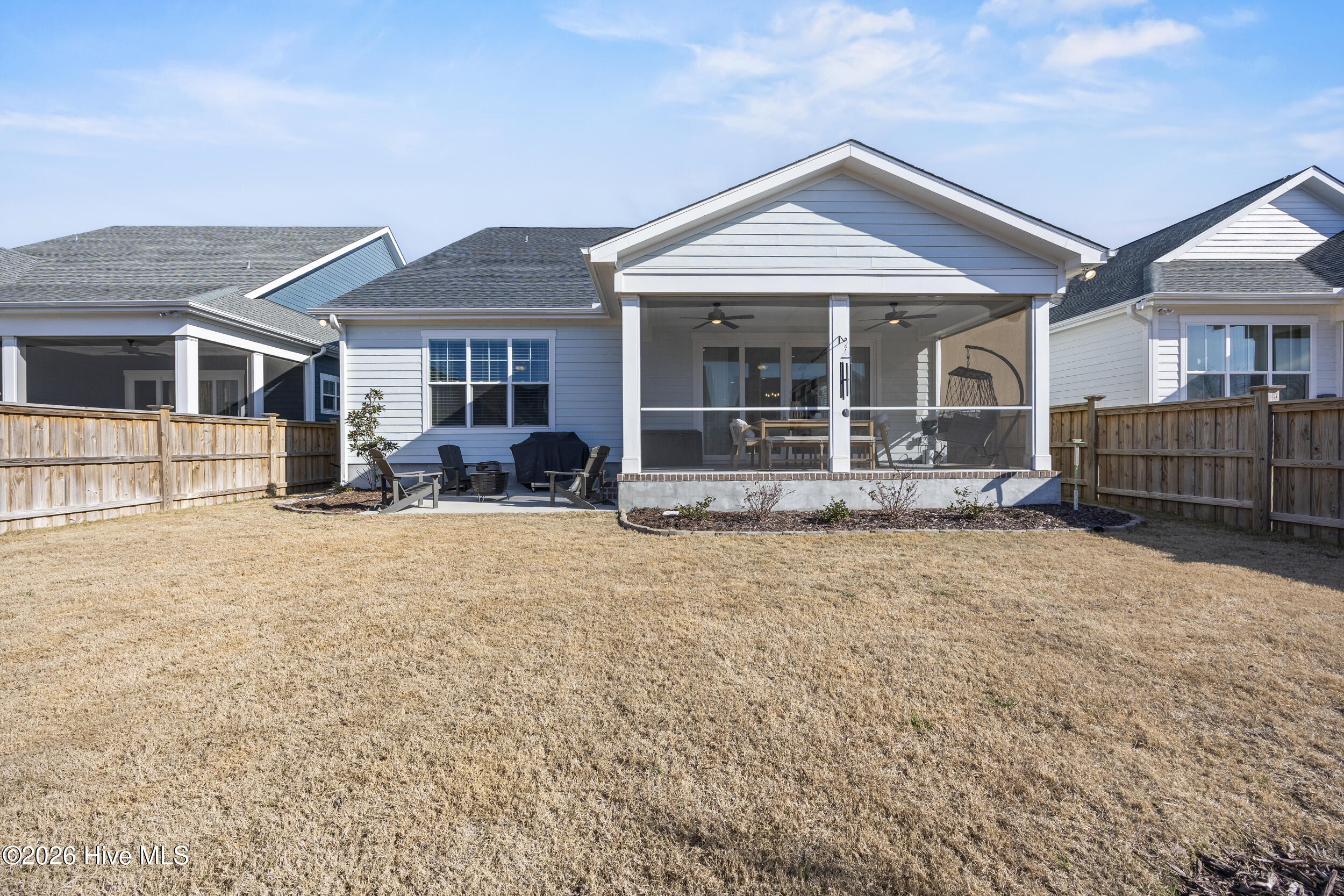 100552047 | Photo 40