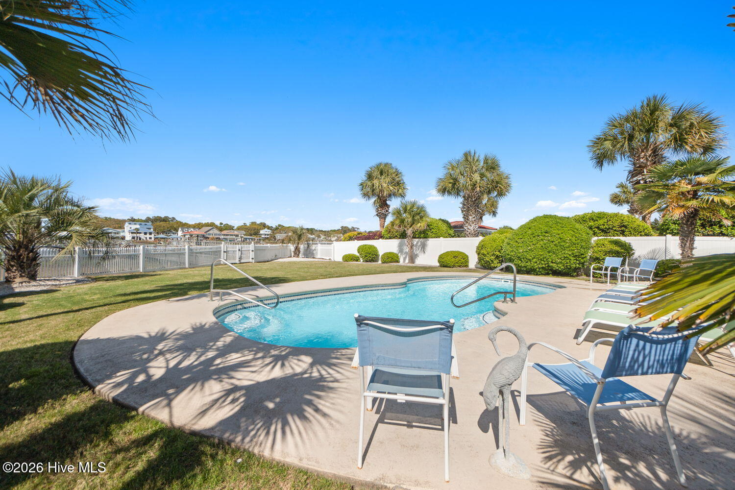 100566570 | Photo 69