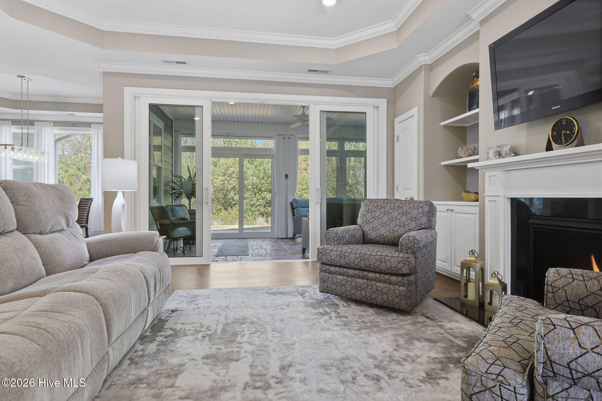 100564757 | Photo 19