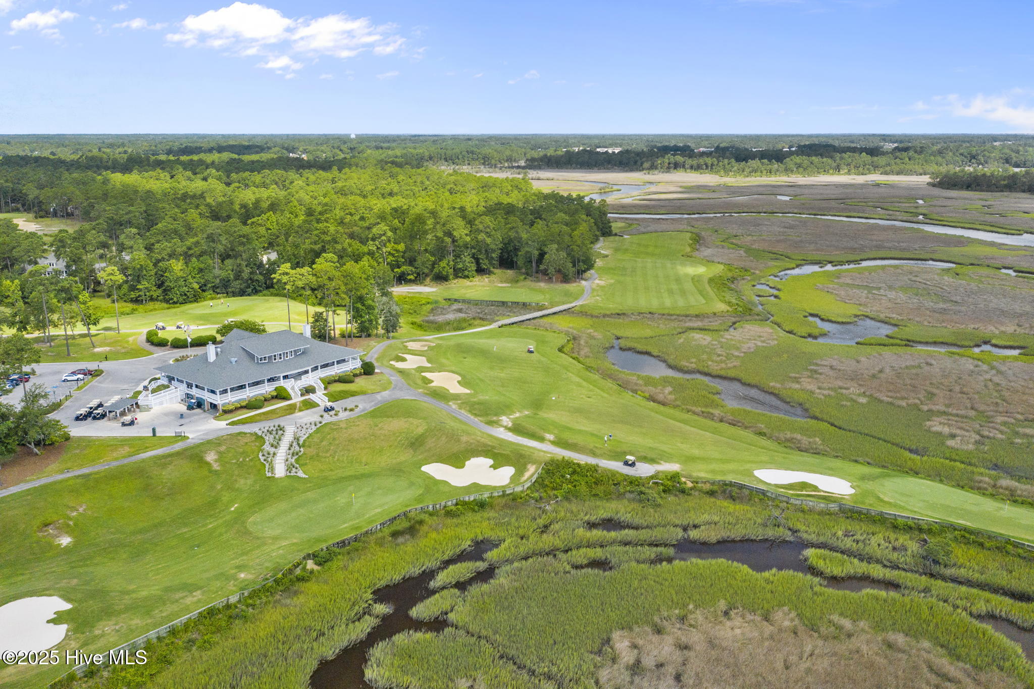 100539989 | Photo 60