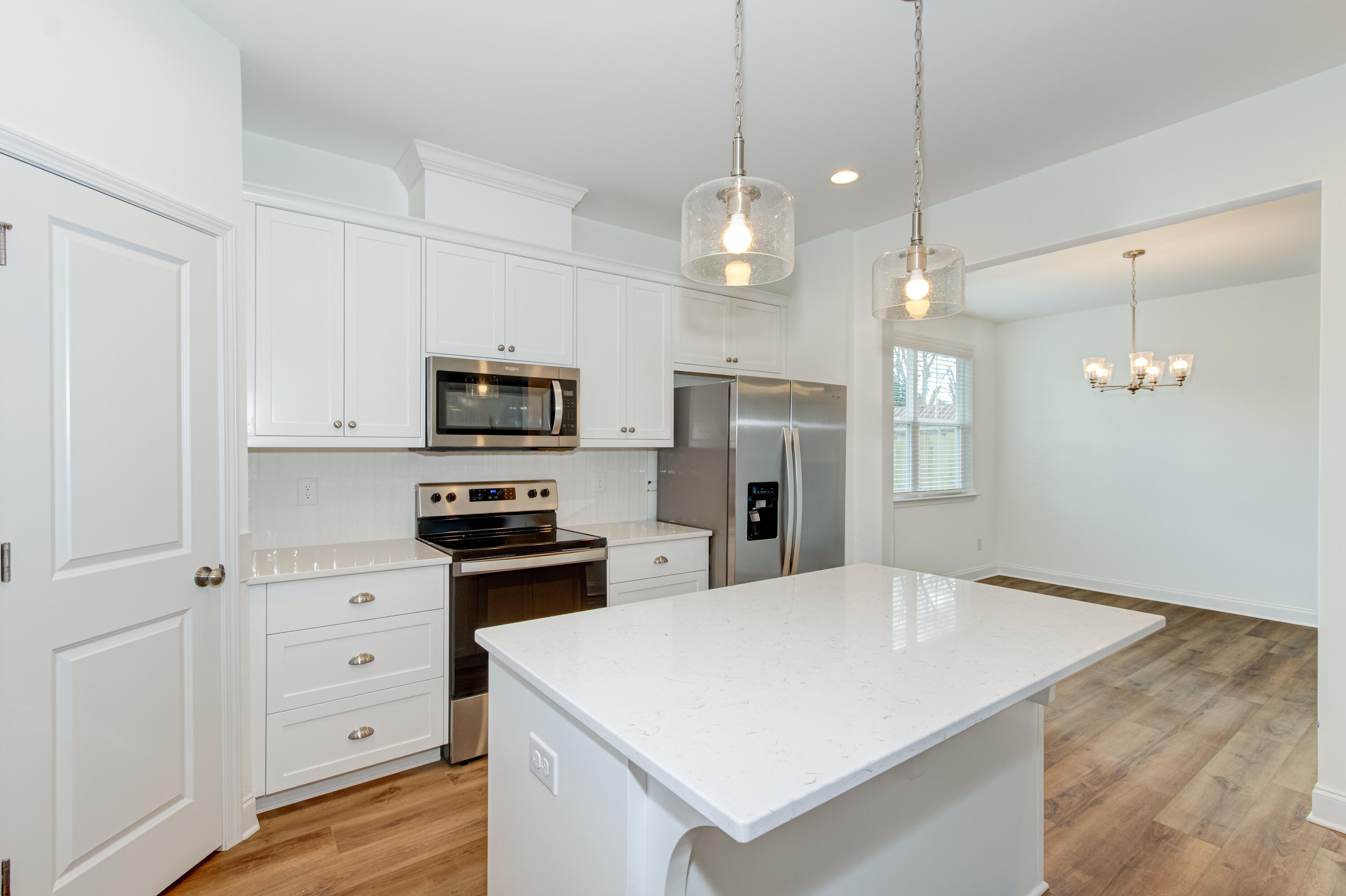2nd St, 526, Interior-6