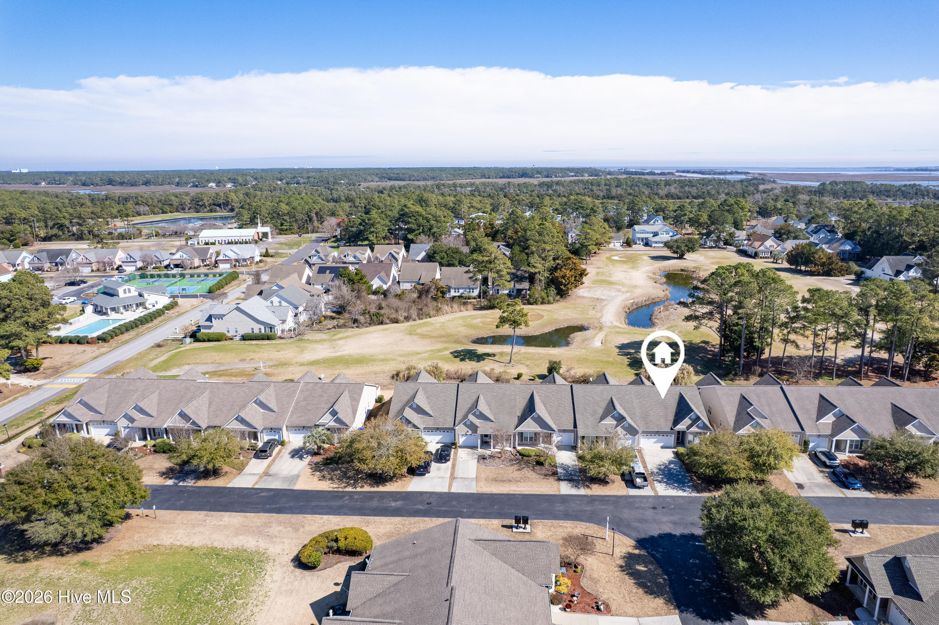 100558016 | Photo 42