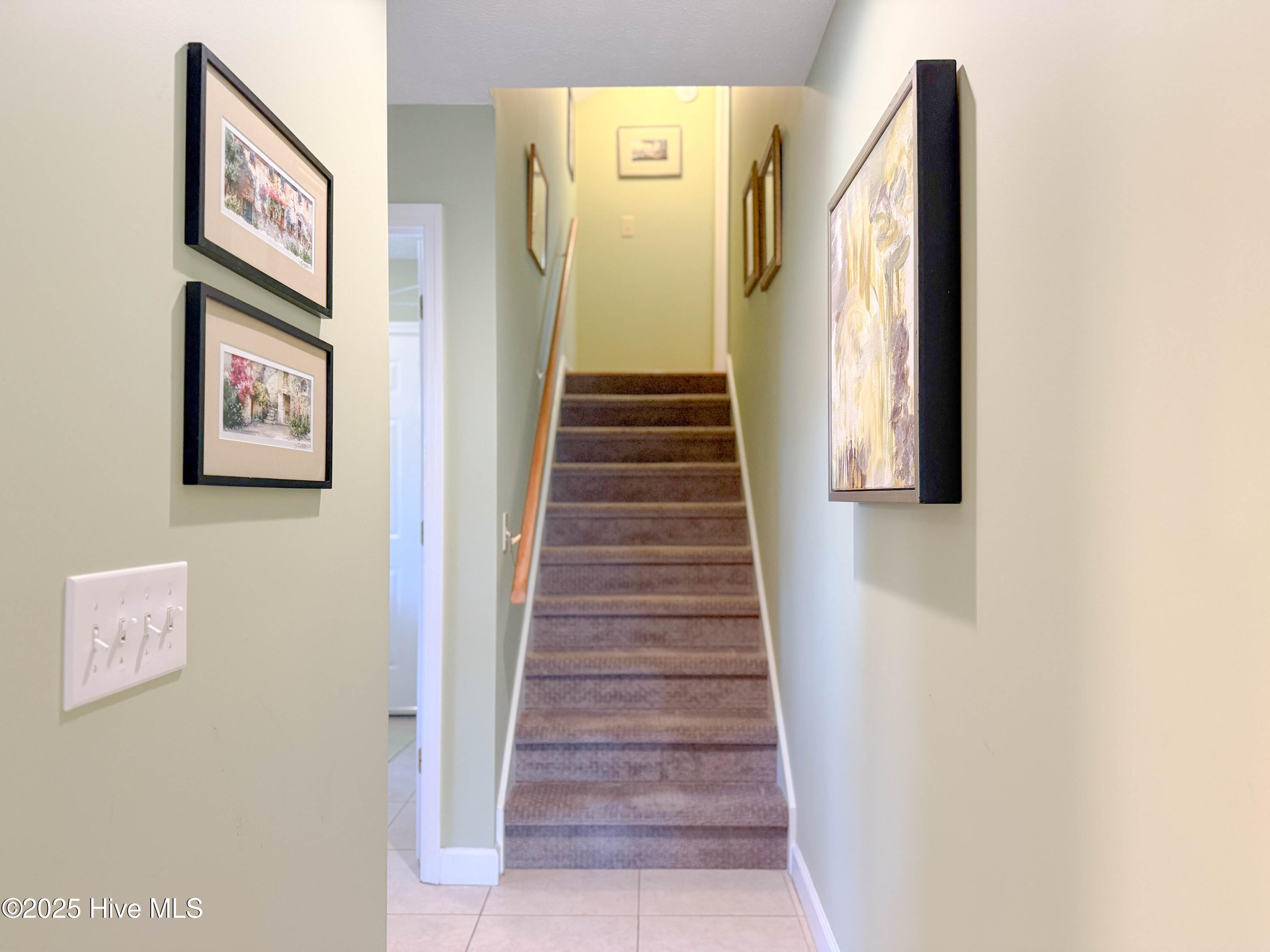 100538841 | Photo 50