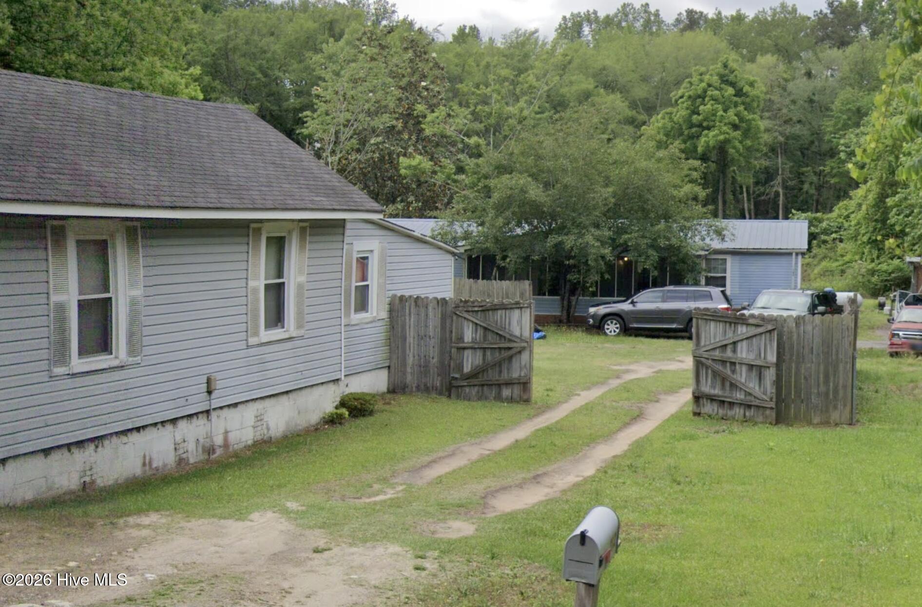 Photo 3 of Single family home for sale at 184 Old Gibson Rd, Hamlet, NC 28345 | MLS# 100608674 | Listing updated on 2026-10-07