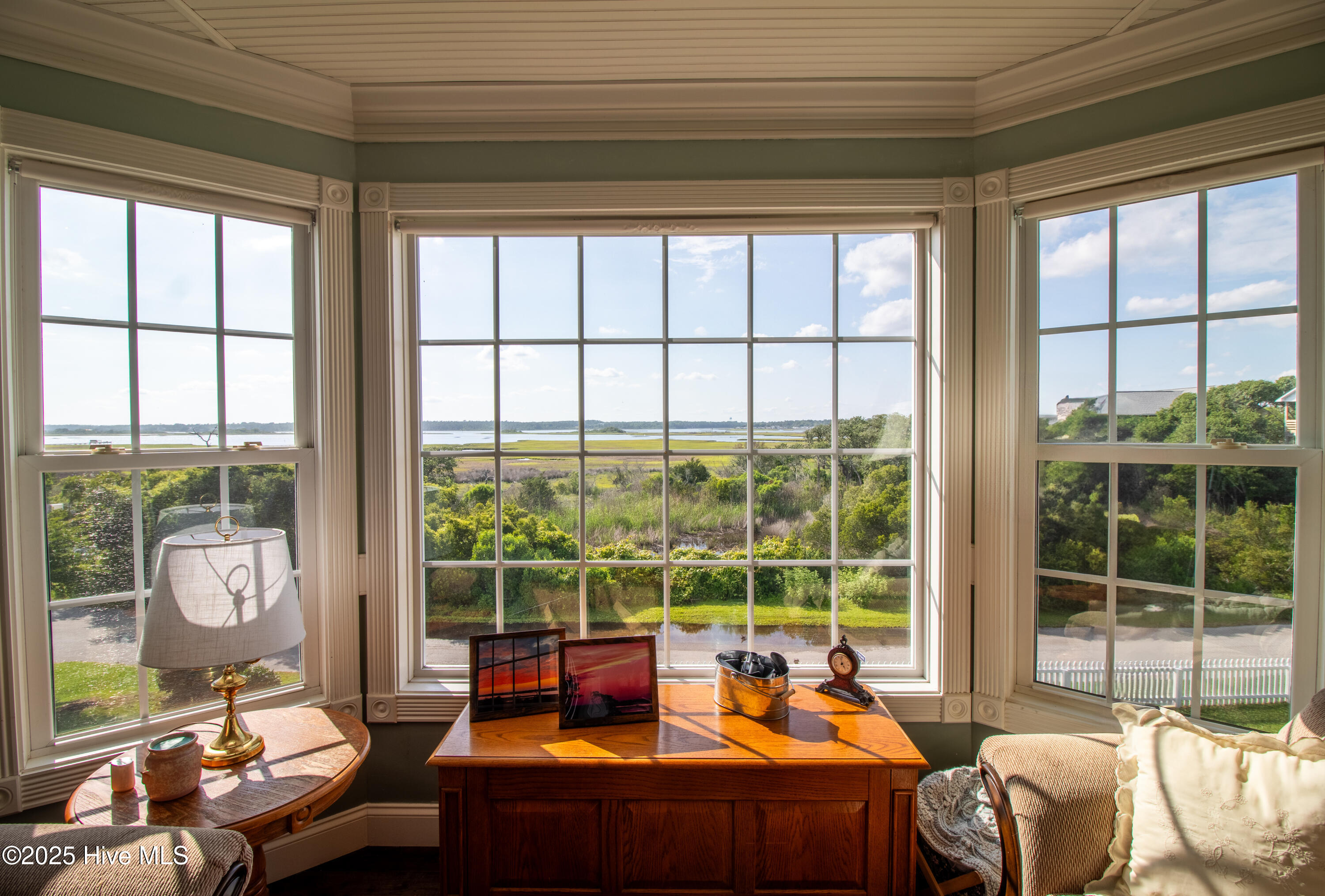 100535600 | Photo 16