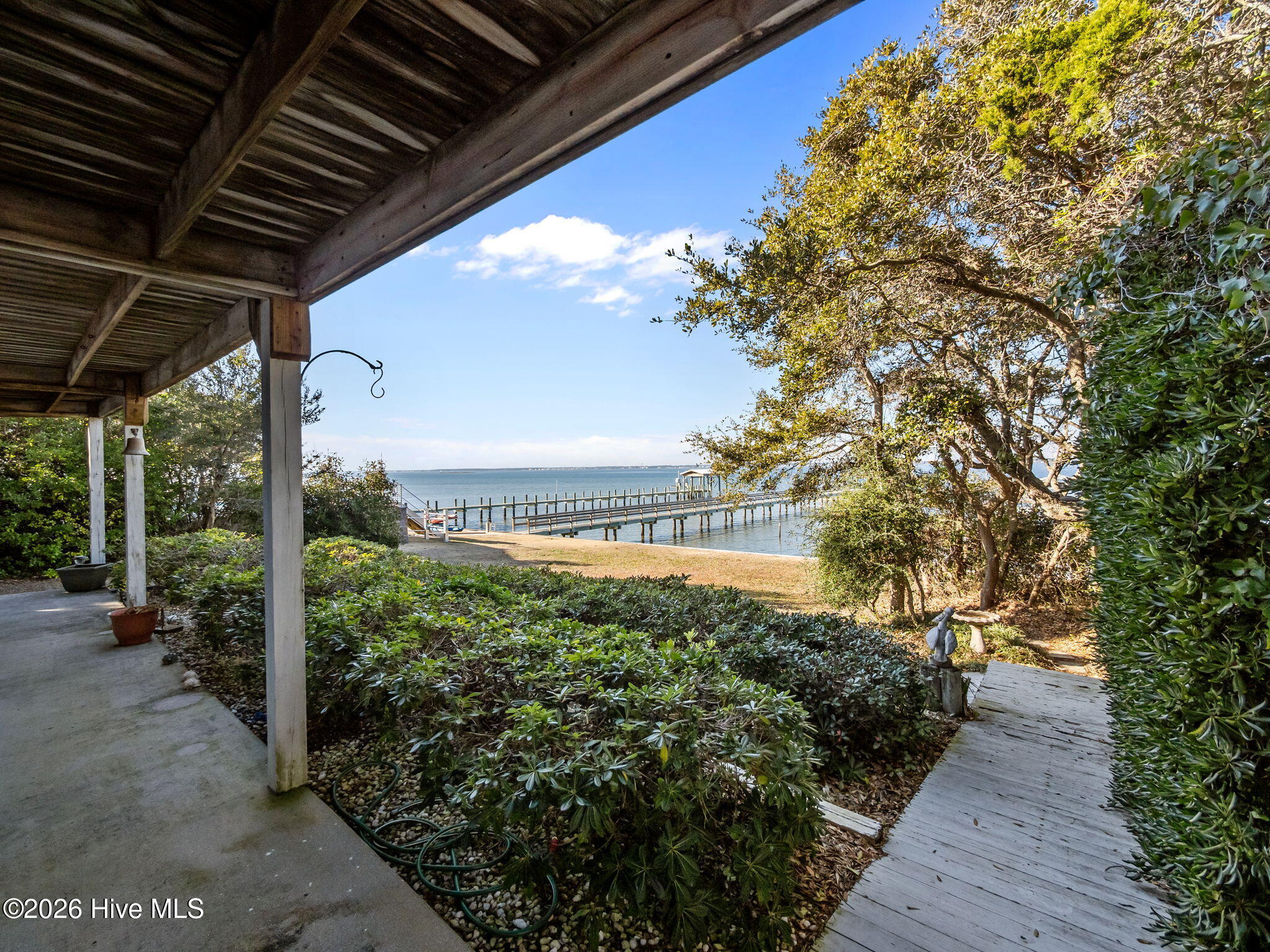 100551194 | Photo 16