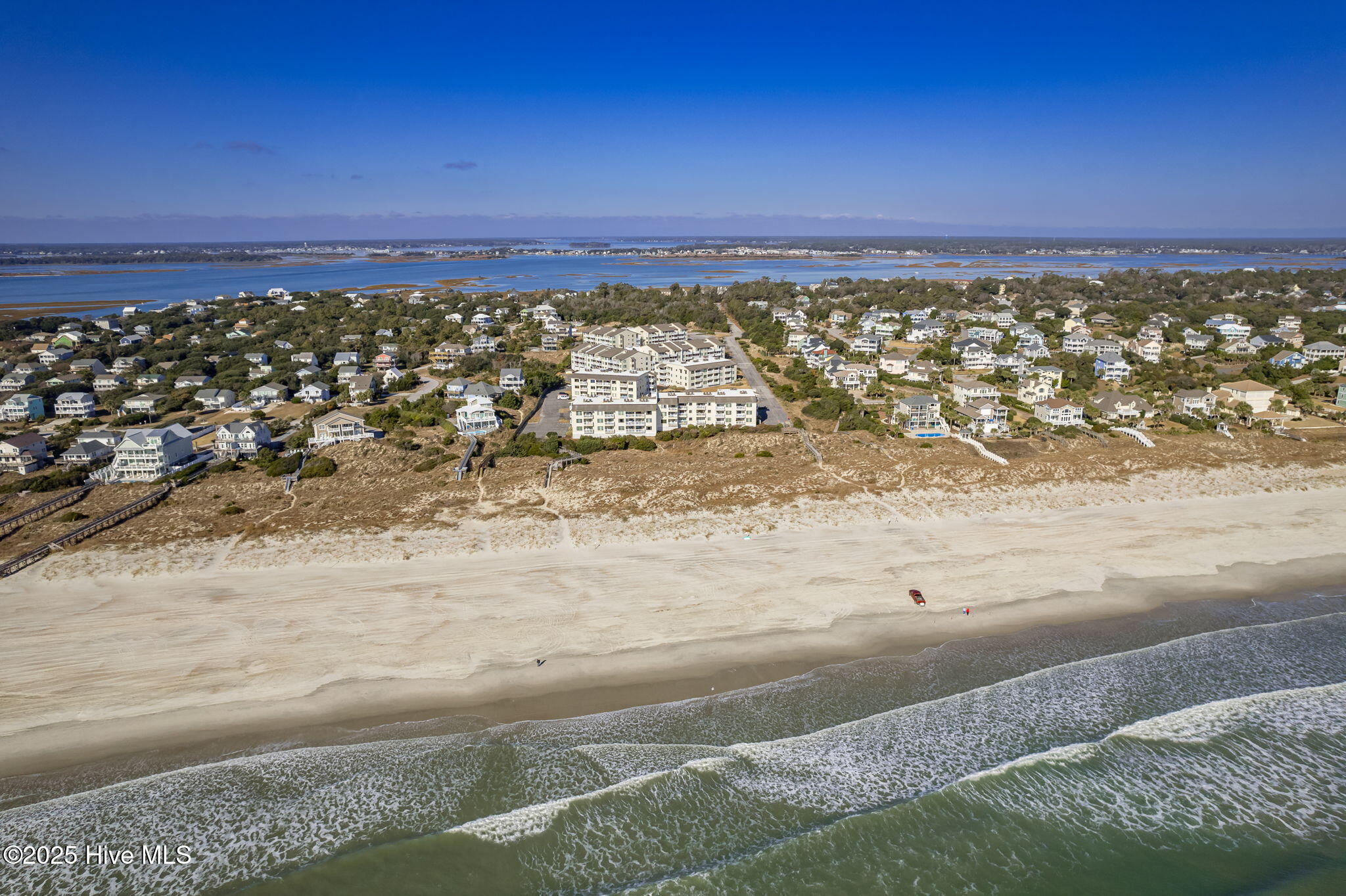 100490191 | Photo 32