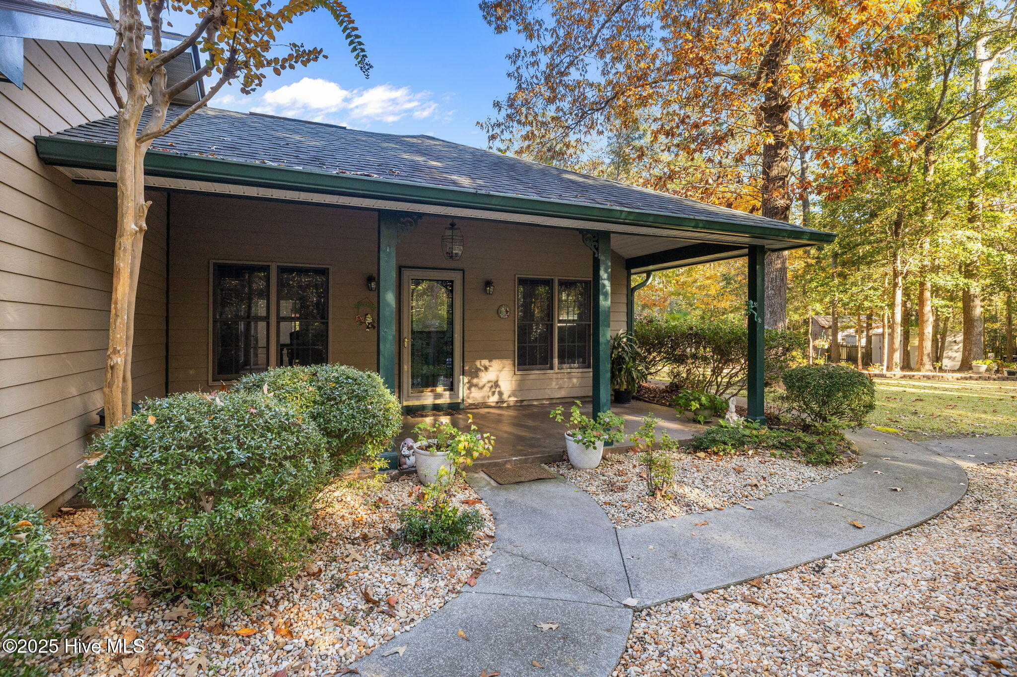 Homes for sale in Stella, NC | 119 White Oak Bluff Rd #A, Stella, NC 28582 | MLS# 100540758