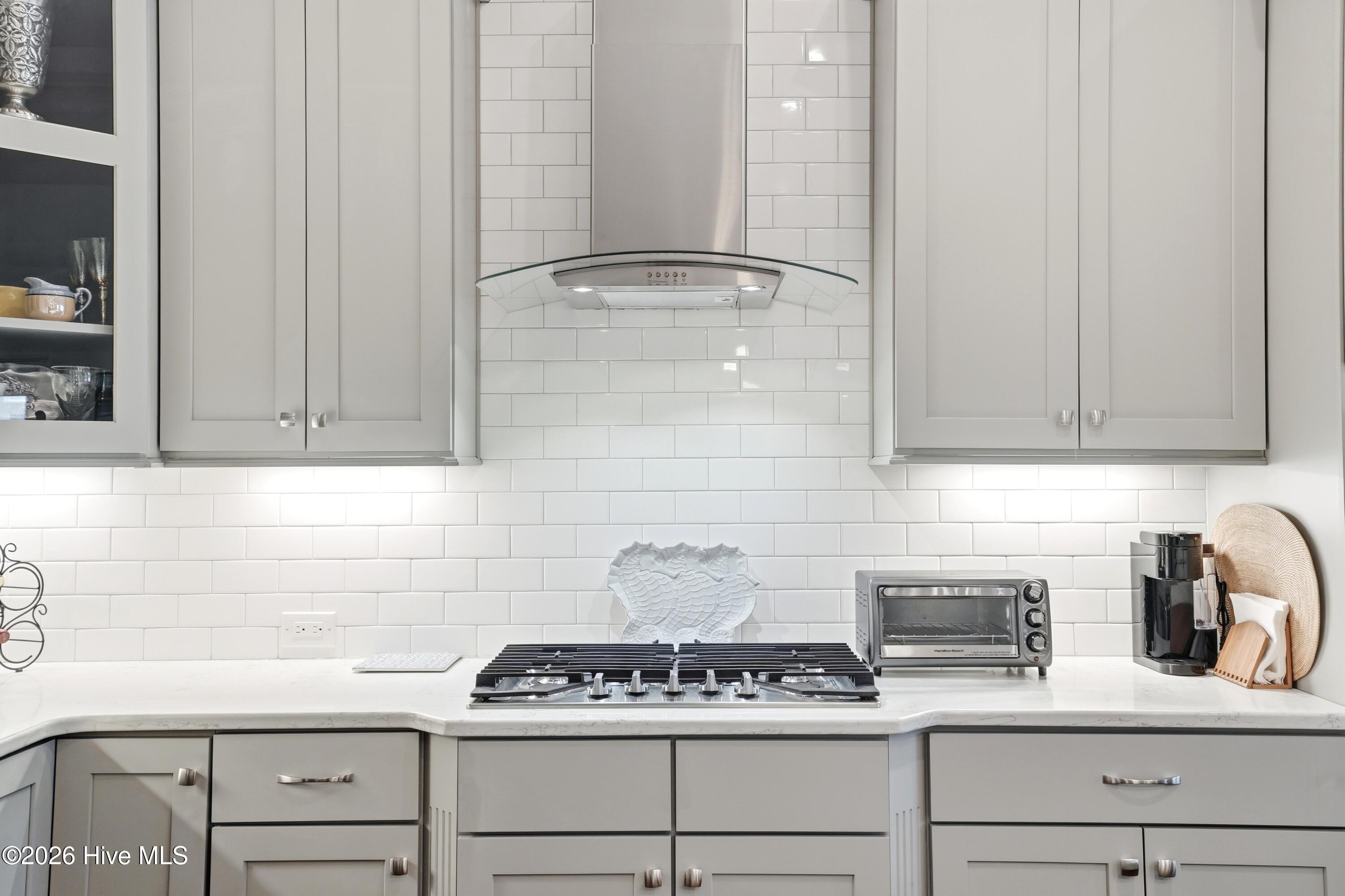 100561923 | Photo 29