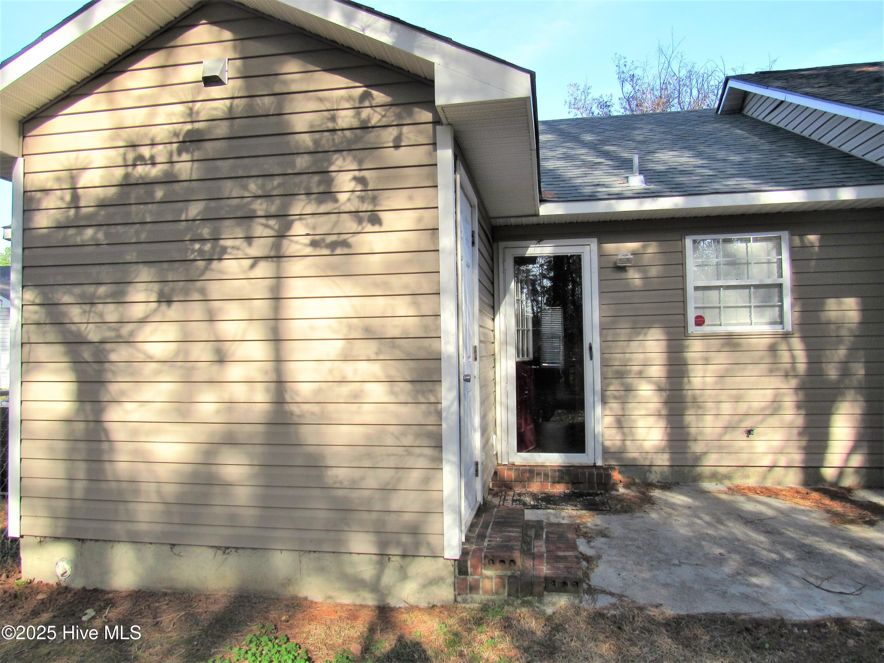 108 Glenside Court,Midway Park
