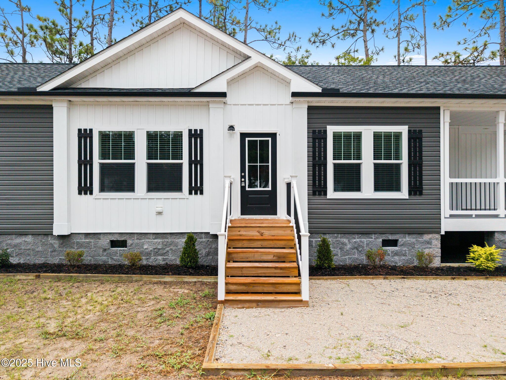 2-web-or-mls-CamMediaLLC.com (4 of 40)