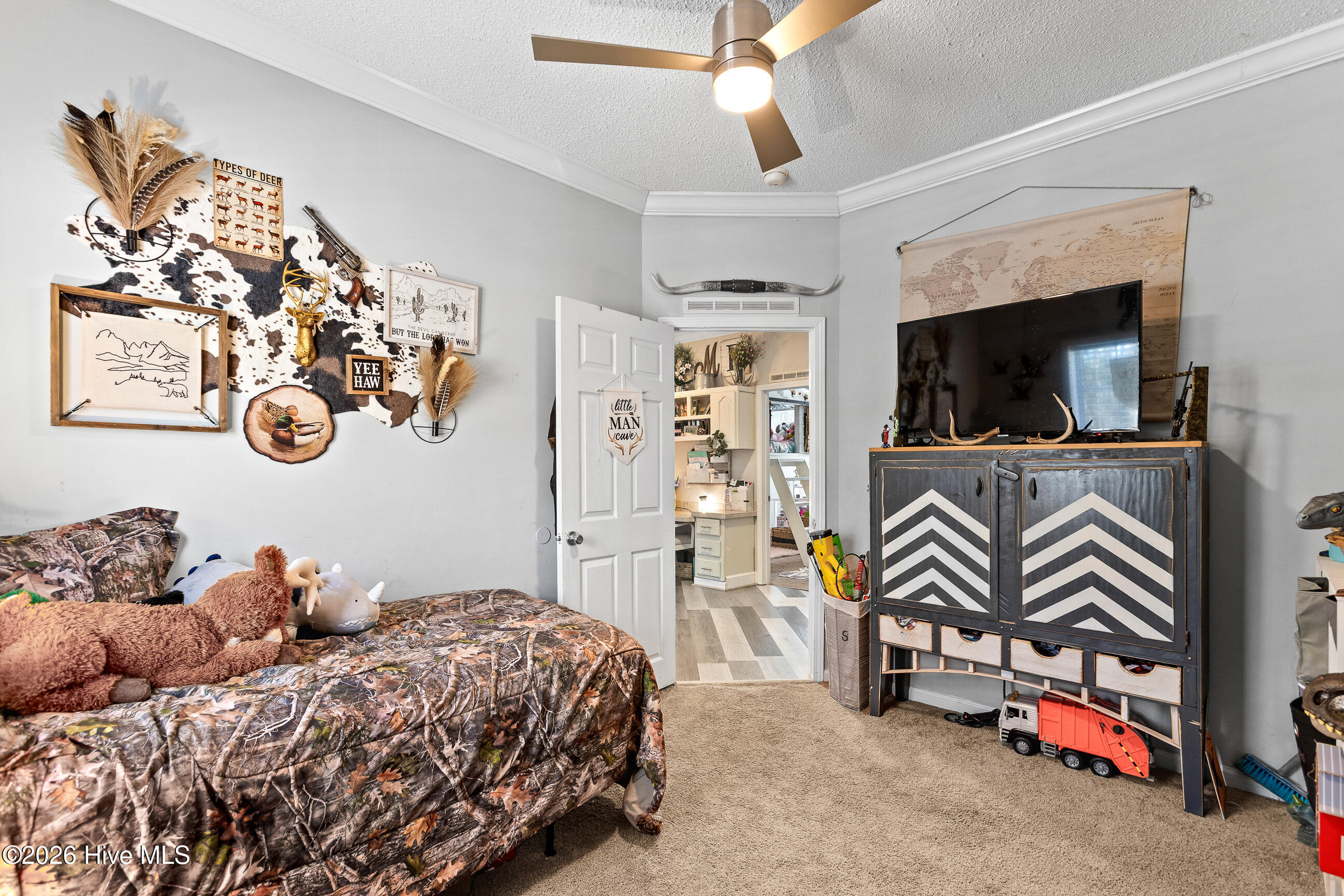 100559126 | Photo 21